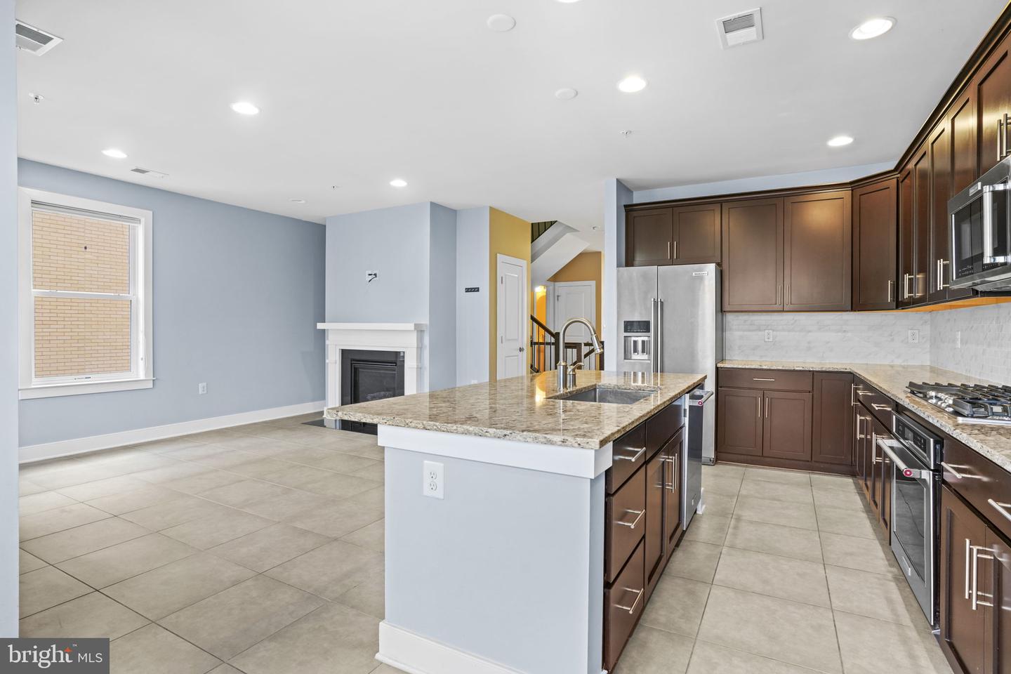 1901 MAIN LINE BLVD #102, ALEXANDRIA, Virginia 22301, 3 Bedrooms Bedrooms, ,2 BathroomsBathrooms,Residential,For sale,1901 MAIN LINE BLVD #102,VAAX2049548 MLS # VAAX2049548 1901 MAIN LINE BLVD #102, ALEXANDRIA, Virginia 22301, 3 Bedrooms Bedrooms, ,2 BathroomsBathrooms,Residential,For sale,1901 MAIN LINE BLVD #102,VAAX2049548 MLS # VAAX2049548