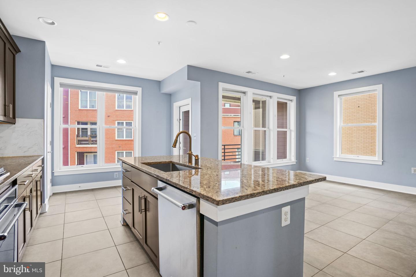 1901 MAIN LINE BLVD #102, ALEXANDRIA, Virginia 22301, 3 Bedrooms Bedrooms, ,2 BathroomsBathrooms,Residential,For sale,1901 MAIN LINE BLVD #102,VAAX2049548 MLS # VAAX2049548 1901 MAIN LINE BLVD #102, ALEXANDRIA, Virginia 22301, 3 Bedrooms Bedrooms, ,2 BathroomsBathrooms,Residential,For sale,1901 MAIN LINE BLVD #102,VAAX2049548 MLS # VAAX2049548