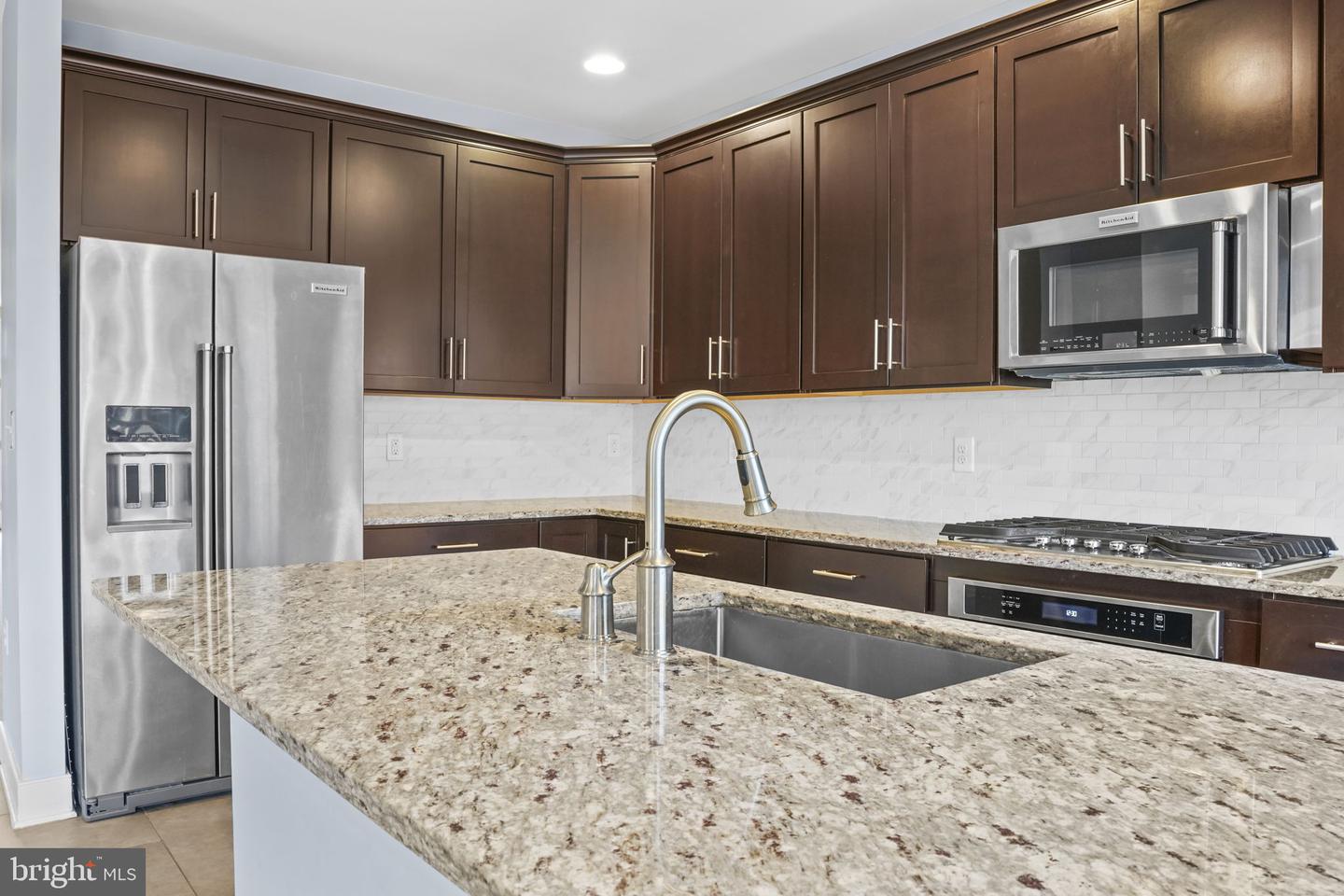 1901 MAIN LINE BLVD #102, ALEXANDRIA, Virginia 22301, 3 Bedrooms Bedrooms, ,2 BathroomsBathrooms,Residential,For sale,1901 MAIN LINE BLVD #102,VAAX2049548 MLS # VAAX2049548 1901 MAIN LINE BLVD #102, ALEXANDRIA, Virginia 22301, 3 Bedrooms Bedrooms, ,2 BathroomsBathrooms,Residential,For sale,1901 MAIN LINE BLVD #102,VAAX2049548 MLS # VAAX2049548