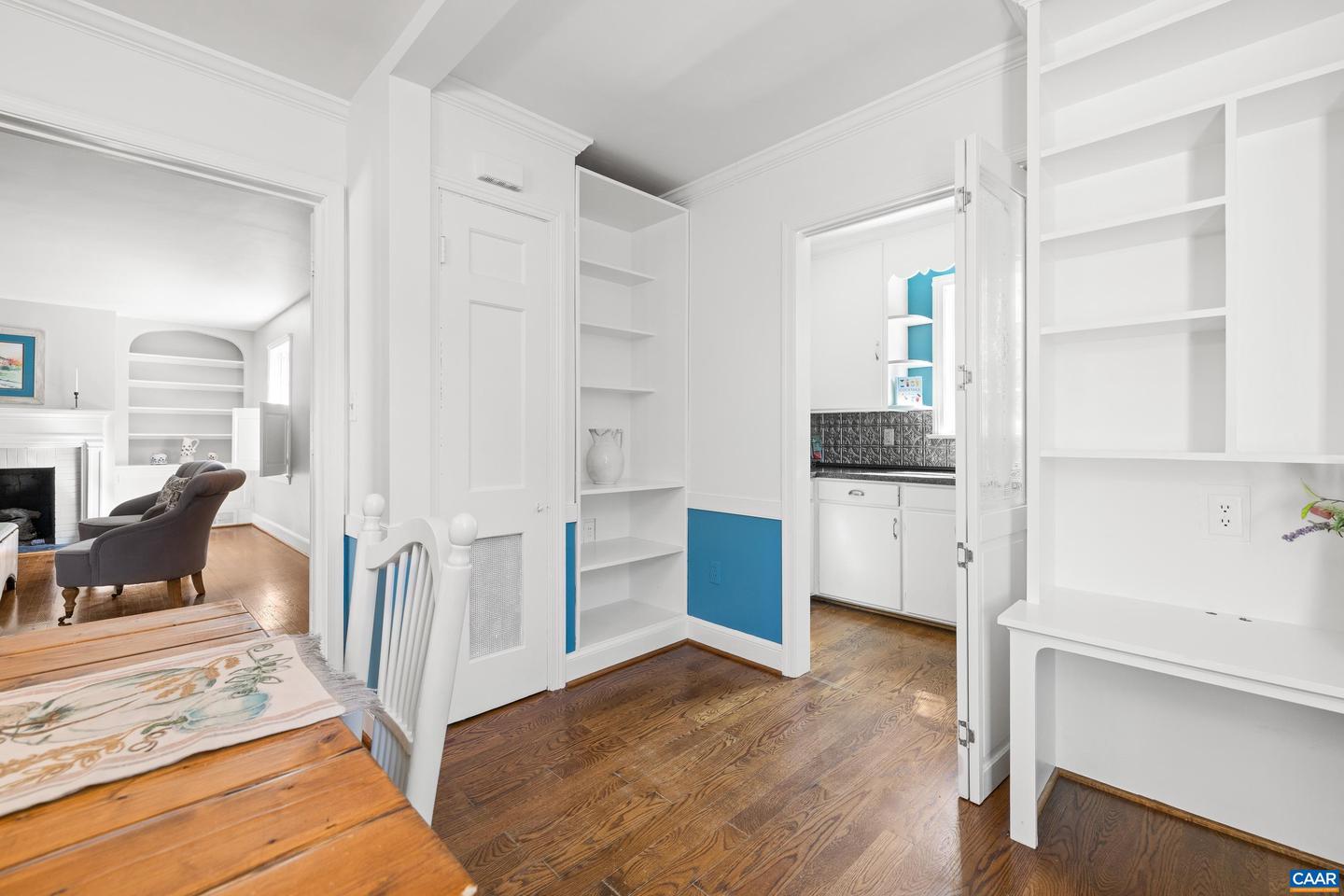 705 OAK AVE, WAYNESBORO, Virginia 22980, 4 Bedrooms Bedrooms, ,2 BathroomsBathrooms,Residential,For sale,705 OAK AVE,668878 MLS # 668878 705 OAK AVE, WAYNESBORO, Virginia 22980, 4 Bedrooms Bedrooms, ,2 BathroomsBathrooms,Residential,For sale,705 OAK AVE,668878 MLS # 668878