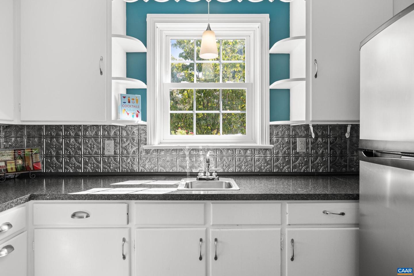 705 OAK AVE, WAYNESBORO, Virginia 22980, 4 Bedrooms Bedrooms, ,2 BathroomsBathrooms,Residential,For sale,705 OAK AVE,668878 MLS # 668878 705 OAK AVE, WAYNESBORO, Virginia 22980, 4 Bedrooms Bedrooms, ,2 BathroomsBathrooms,Residential,For sale,705 OAK AVE,668878 MLS # 668878