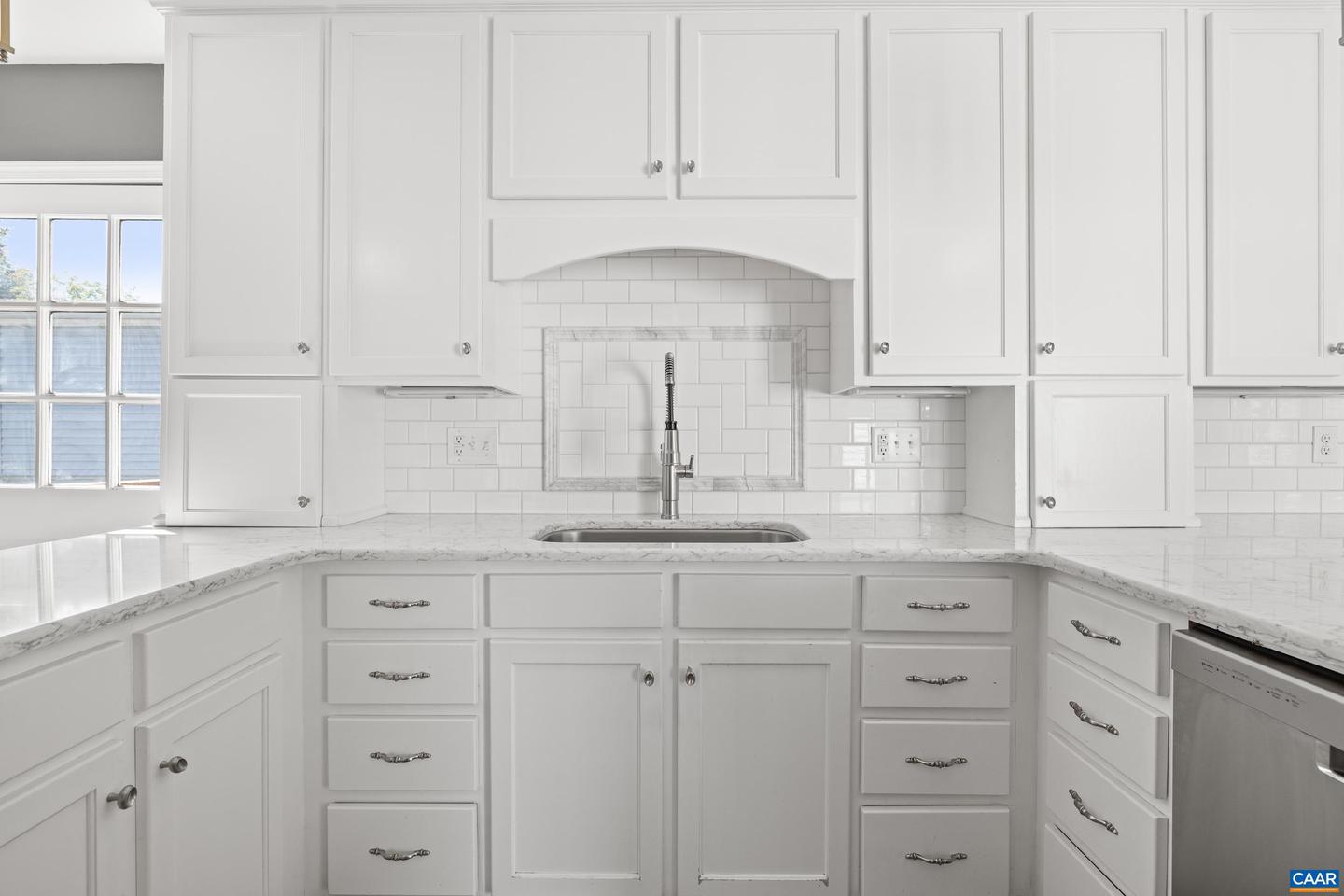 705 OAK AVE, WAYNESBORO, Virginia 22980, 4 Bedrooms Bedrooms, ,2 BathroomsBathrooms,Residential,For sale,705 OAK AVE,668878 MLS # 668878 705 OAK AVE, WAYNESBORO, Virginia 22980, 4 Bedrooms Bedrooms, ,2 BathroomsBathrooms,Residential,For sale,705 OAK AVE,668878 MLS # 668878