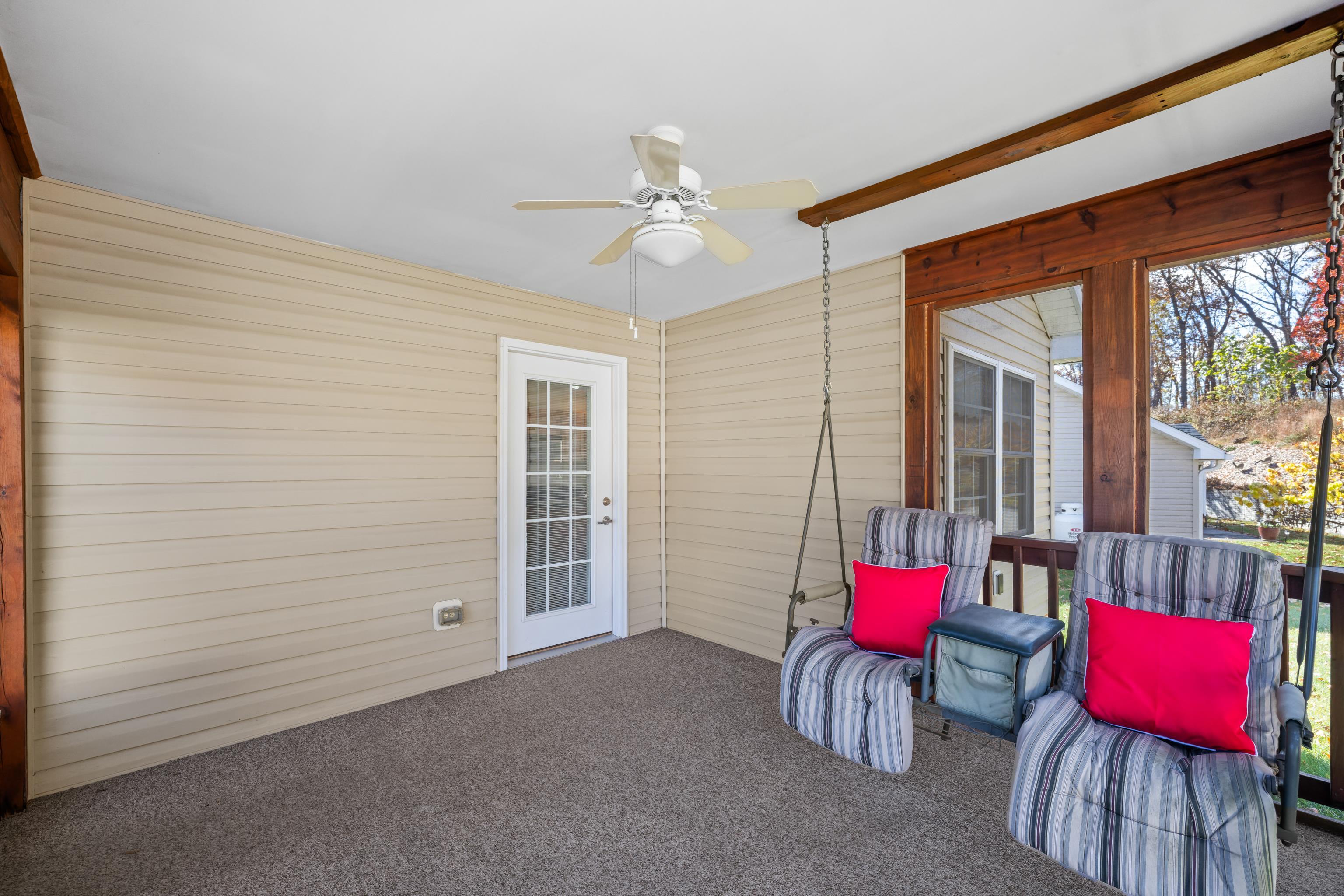 206 RED OAK DR, STAUNTON, Virginia 24401, 3 Bedrooms Bedrooms, ,2 BathroomsBathrooms,Residential,206 RED OAK DR,670739 MLS # 670739 206 RED OAK DR, STAUNTON, Virginia 24401, 3 Bedrooms Bedrooms, ,2 BathroomsBathrooms,Residential,206 RED OAK DR,670739 MLS # 670739