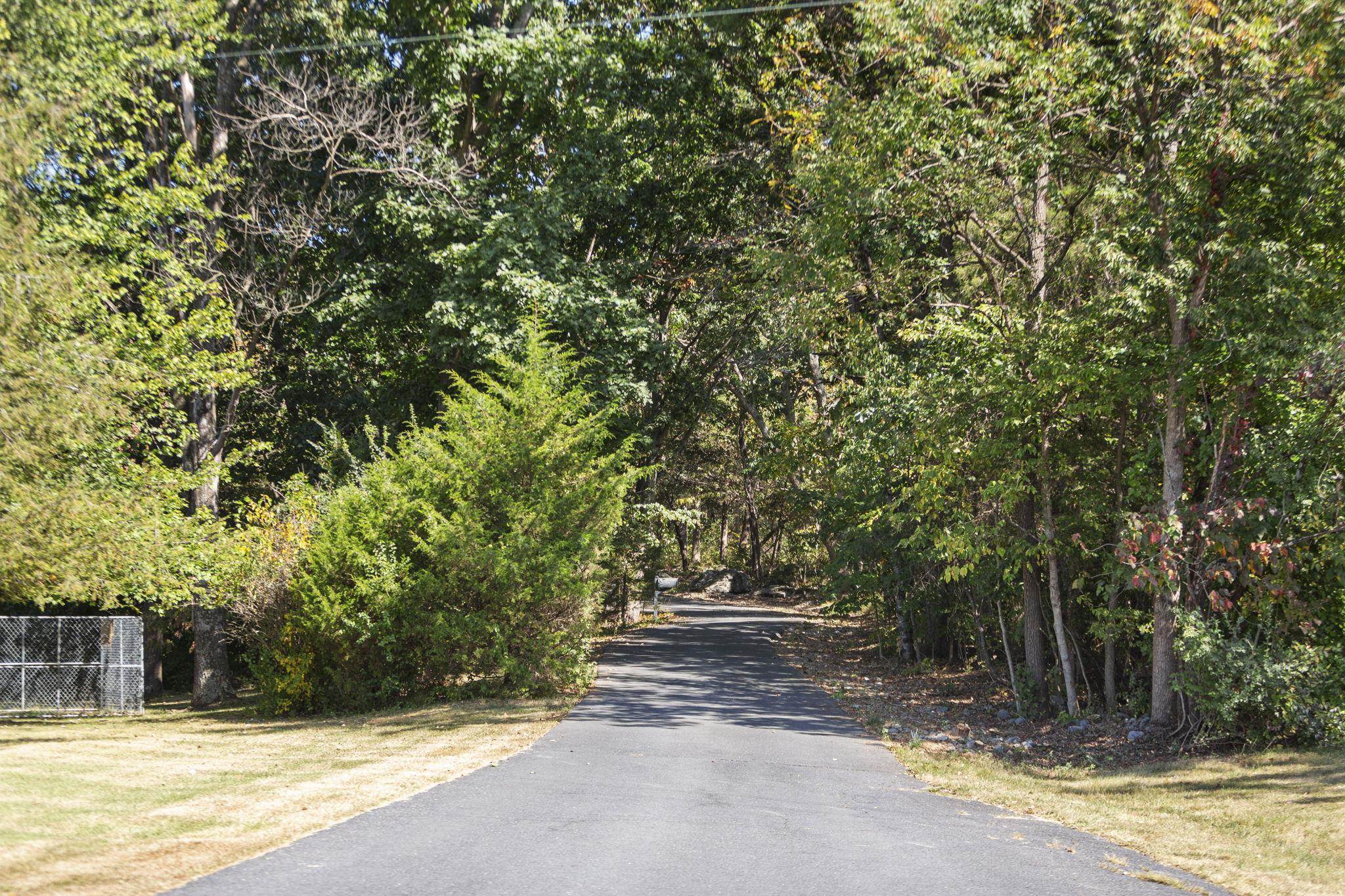 2640 KARAWOOD LN, ROCKINGHAM, Virginia 22801, 5 Bedrooms Bedrooms, ,5 BathroomsBathrooms,Residential,Lot 1A & 1B, Section 2, Woodland Estates Subdi,2640 KARAWOOD LN,670740 MLS # 670740