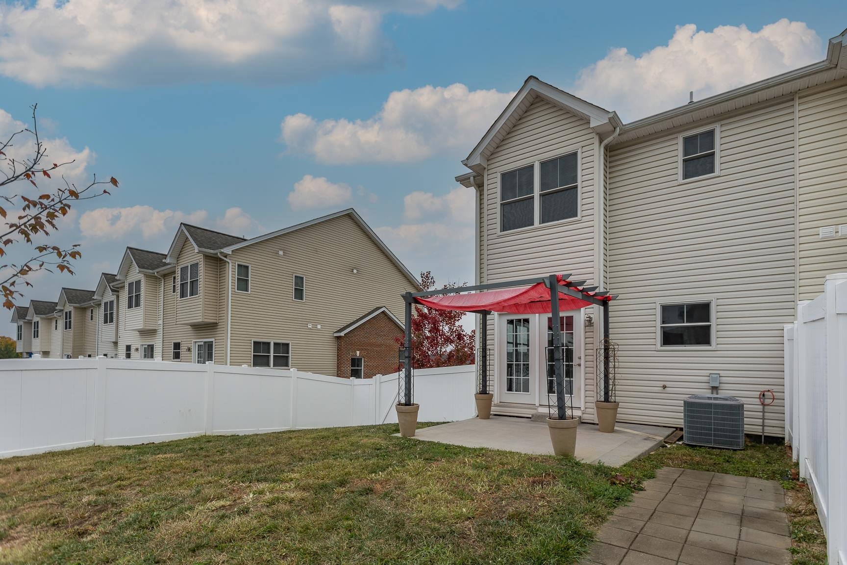 376 TANZANITE DR, HARRISONBURG, Virginia 22801, 3 Bedrooms Bedrooms, ,2 BathroomsBathrooms,Residential,376 TANZANITE DR,670747 MLS # 670747 376 TANZANITE DR, HARRISONBURG, Virginia 22801, 3 Bedrooms Bedrooms, ,2 BathroomsBathrooms,Residential,376 TANZANITE DR,670747 MLS # 670747