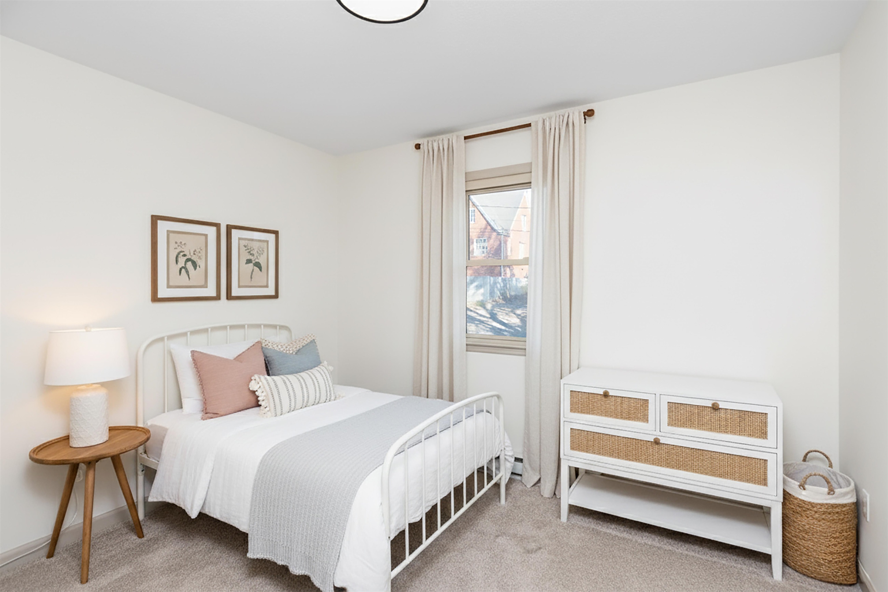 1624 PACKARD ST, STAUNTON, Virginia 24401, 3 Bedrooms Bedrooms, ,1 BathroomBathrooms,Residential,1624 PACKARD ST,670748 MLS # 670748 1624 PACKARD ST, STAUNTON, Virginia 24401, 3 Bedrooms Bedrooms, ,1 BathroomBathrooms,Residential,1624 PACKARD ST,670748 MLS # 670748