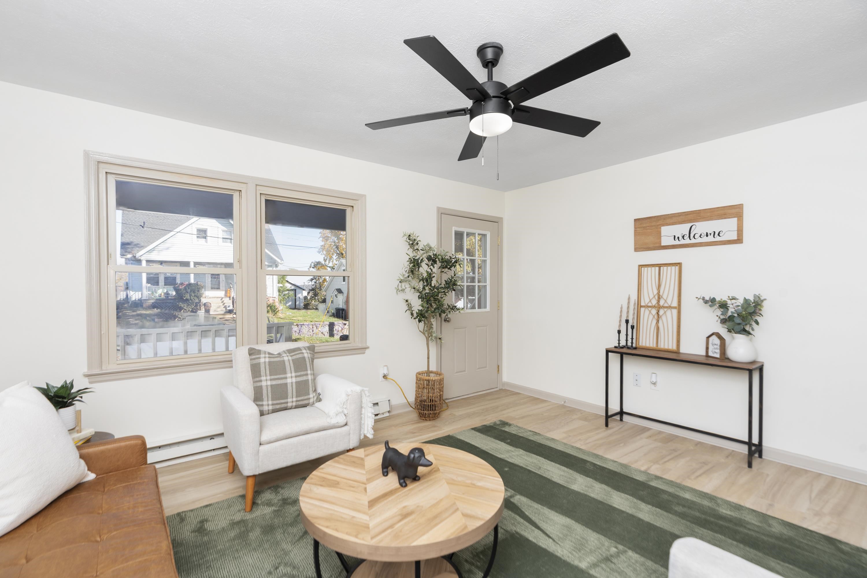 1624 PACKARD ST, STAUNTON, Virginia 24401, 3 Bedrooms Bedrooms, ,1 BathroomBathrooms,Residential,1624 PACKARD ST,670748 MLS # 670748 1624 PACKARD ST, STAUNTON, Virginia 24401, 3 Bedrooms Bedrooms, ,1 BathroomBathrooms,Residential,1624 PACKARD ST,670748 MLS # 670748