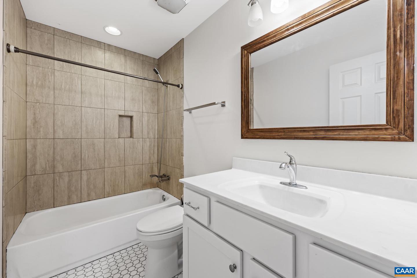 478 ROSEWOOD DR, SCOTTSVILLE, Virginia 24590, 4 Bedrooms Bedrooms, ,3 BathroomsBathrooms,Residential,For sale,478 ROSEWOOD DR,670236 MLS # 670236 478 ROSEWOOD DR, SCOTTSVILLE, Virginia 24590, 4 Bedrooms Bedrooms, ,3 BathroomsBathrooms,Residential,For sale,478 ROSEWOOD DR,670236 MLS # 670236