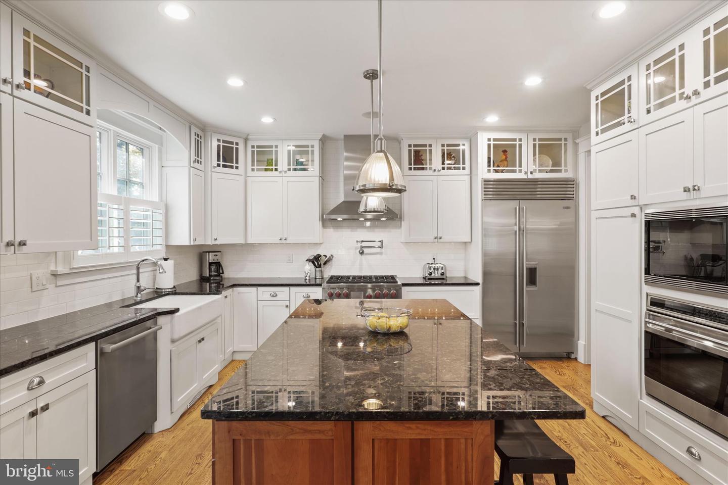 3601 27TH ST N, ARLINGTON, Virginia 22207, 5 Bedrooms Bedrooms, 20 Rooms Rooms,4 BathroomsBathrooms,Residential,For sale,3601 27TH ST N,VAAR2065238 MLS # VAAR2065238 3601 27TH ST N, ARLINGTON, Virginia 22207, 5 Bedrooms Bedrooms, 20 Rooms Rooms,4 BathroomsBathrooms,Residential,For sale,3601 27TH ST N,VAAR2065238 MLS # VAAR2065238