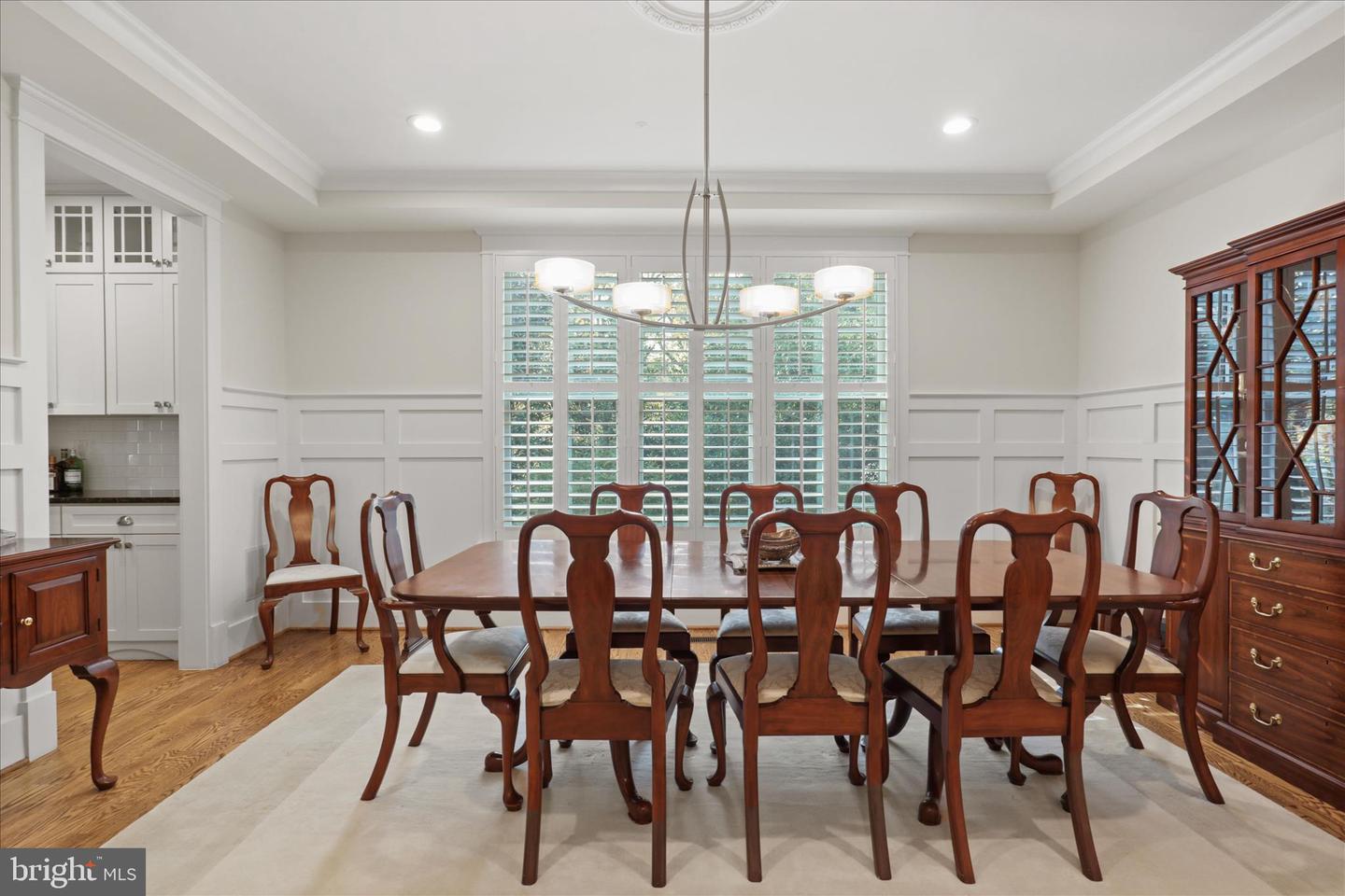 3601 27TH ST N, ARLINGTON, Virginia 22207, 5 Bedrooms Bedrooms, 20 Rooms Rooms,4 BathroomsBathrooms,Residential,For sale,3601 27TH ST N,VAAR2065238 MLS # VAAR2065238 3601 27TH ST N, ARLINGTON, Virginia 22207, 5 Bedrooms Bedrooms, 20 Rooms Rooms,4 BathroomsBathrooms,Residential,For sale,3601 27TH ST N,VAAR2065238 MLS # VAAR2065238