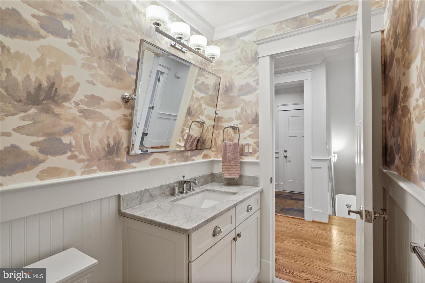 3601 27TH ST N, ARLINGTON, Virginia 22207, 5 Bedrooms Bedrooms, 20 Rooms Rooms,4 BathroomsBathrooms,Residential,For sale,3601 27TH ST N,VAAR2065238 MLS # VAAR2065238 3601 27TH ST N, ARLINGTON, Virginia 22207, 5 Bedrooms Bedrooms, 20 Rooms Rooms,4 BathroomsBathrooms,Residential,For sale,3601 27TH ST N,VAAR2065238 MLS # VAAR2065238