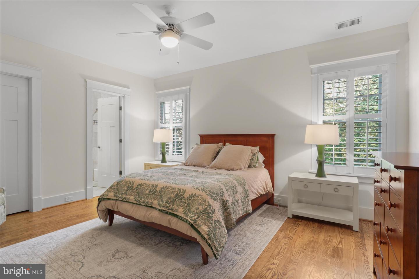 3601 27TH ST N, ARLINGTON, Virginia 22207, 5 Bedrooms Bedrooms, 20 Rooms Rooms,4 BathroomsBathrooms,Residential,For sale,3601 27TH ST N,VAAR2065238 MLS # VAAR2065238 3601 27TH ST N, ARLINGTON, Virginia 22207, 5 Bedrooms Bedrooms, 20 Rooms Rooms,4 BathroomsBathrooms,Residential,For sale,3601 27TH ST N,VAAR2065238 MLS # VAAR2065238