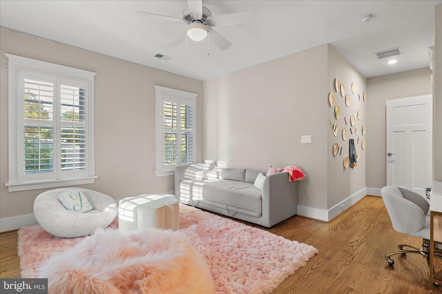 3601 27TH ST N, ARLINGTON, Virginia 22207, 5 Bedrooms Bedrooms, 20 Rooms Rooms,4 BathroomsBathrooms,Residential,For sale,3601 27TH ST N,VAAR2065238 MLS # VAAR2065238 3601 27TH ST N, ARLINGTON, Virginia 22207, 5 Bedrooms Bedrooms, 20 Rooms Rooms,4 BathroomsBathrooms,Residential,For sale,3601 27TH ST N,VAAR2065238 MLS # VAAR2065238