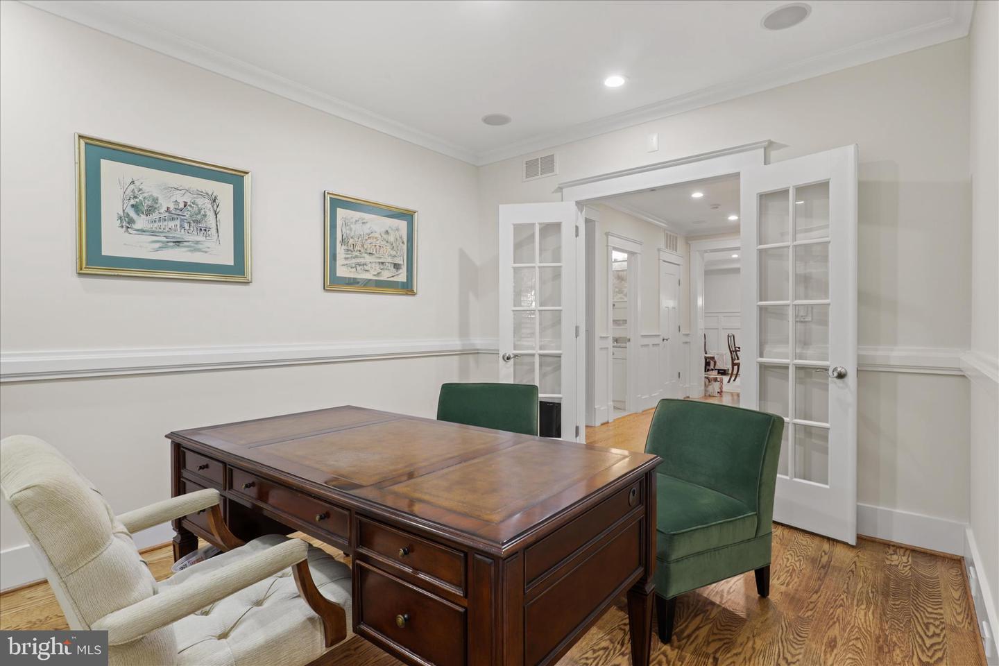 3601 27TH ST N, ARLINGTON, Virginia 22207, 5 Bedrooms Bedrooms, 20 Rooms Rooms,4 BathroomsBathrooms,Residential,For sale,3601 27TH ST N,VAAR2065238 MLS # VAAR2065238 3601 27TH ST N, ARLINGTON, Virginia 22207, 5 Bedrooms Bedrooms, 20 Rooms Rooms,4 BathroomsBathrooms,Residential,For sale,3601 27TH ST N,VAAR2065238 MLS # VAAR2065238