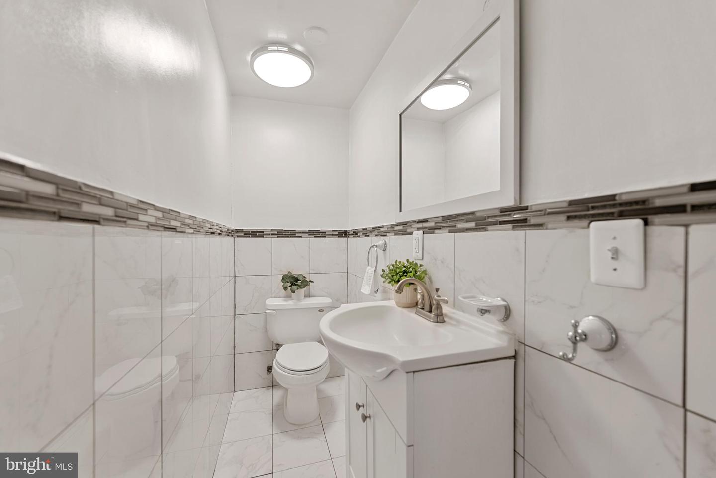 1404 MILBANK RD, WOODBRIDGE, Virginia 22191, 4 Bedrooms Bedrooms, ,3 BathroomsBathrooms,Residential,For sale,1404 MILBANK RD,VAPW2106596 MLS # VAPW2106596 1404 MILBANK RD, WOODBRIDGE, Virginia 22191, 4 Bedrooms Bedrooms, ,3 BathroomsBathrooms,Residential,For sale,1404 MILBANK RD,VAPW2106596 MLS # VAPW2106596