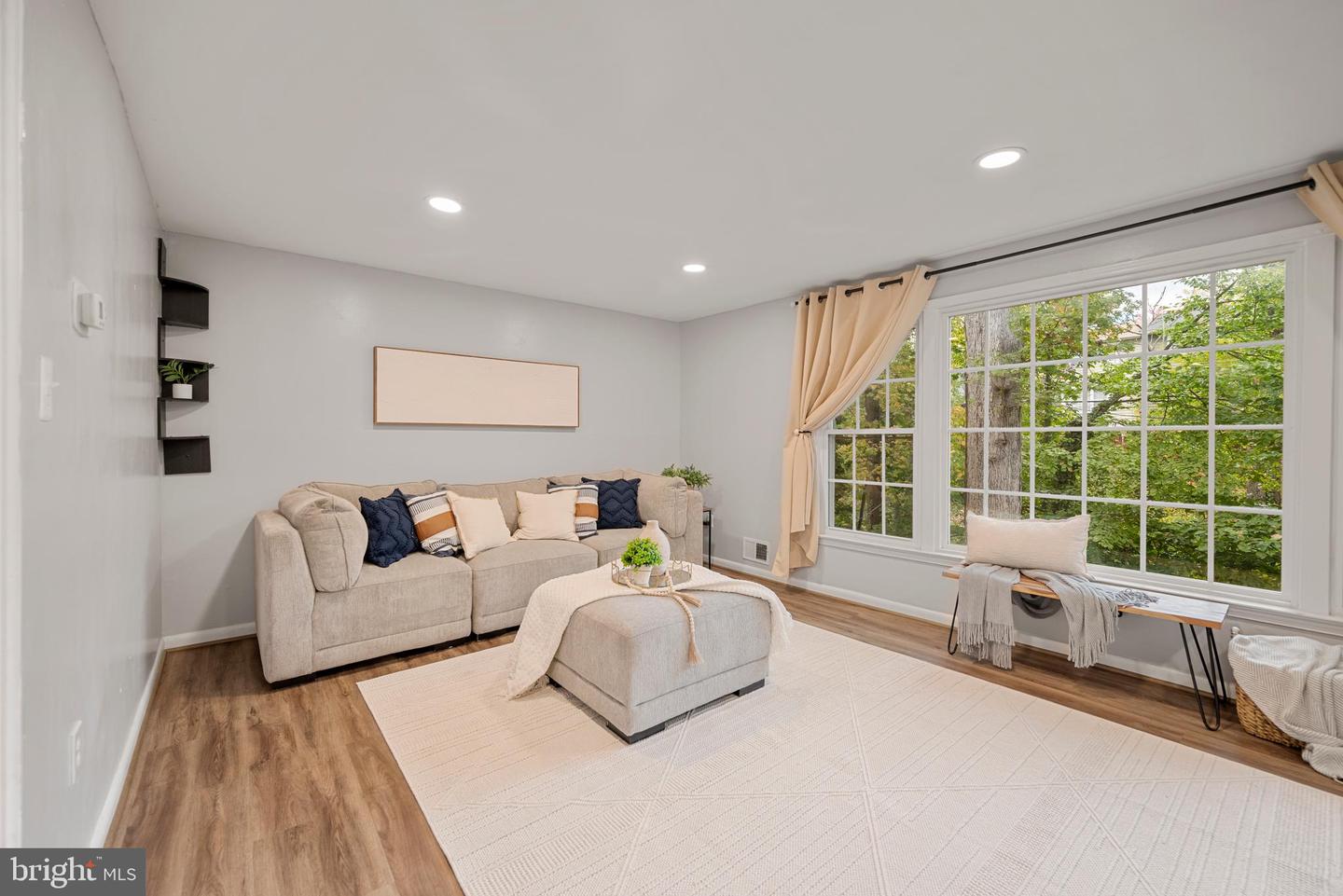 1404 MILBANK RD, WOODBRIDGE, Virginia 22191, 4 Bedrooms Bedrooms, ,3 BathroomsBathrooms,Residential,For sale,1404 MILBANK RD,VAPW2106596 MLS # VAPW2106596 1404 MILBANK RD, WOODBRIDGE, Virginia 22191, 4 Bedrooms Bedrooms, ,3 BathroomsBathrooms,Residential,For sale,1404 MILBANK RD,VAPW2106596 MLS # VAPW2106596