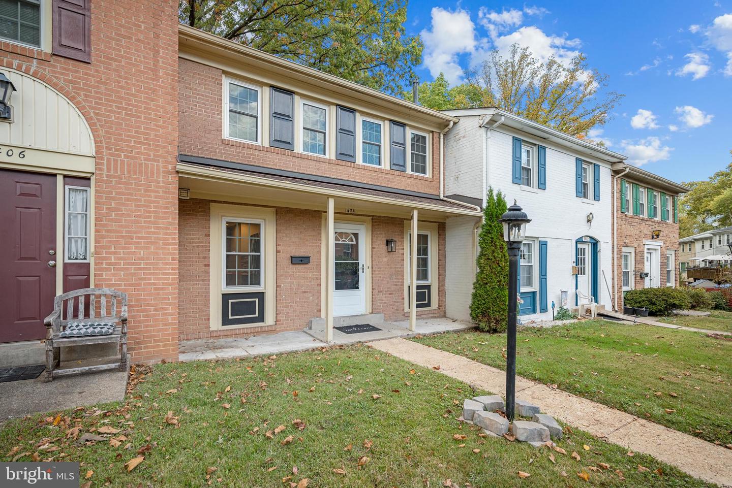 1404 MILBANK RD, WOODBRIDGE, Virginia 22191, 4 Bedrooms Bedrooms, ,3 BathroomsBathrooms,Residential,For sale,1404 MILBANK RD,VAPW2106596 MLS # VAPW2106596 1404 MILBANK RD, WOODBRIDGE, Virginia 22191, 4 Bedrooms Bedrooms, ,3 BathroomsBathrooms,Residential,For sale,1404 MILBANK RD,VAPW2106596 MLS # VAPW2106596