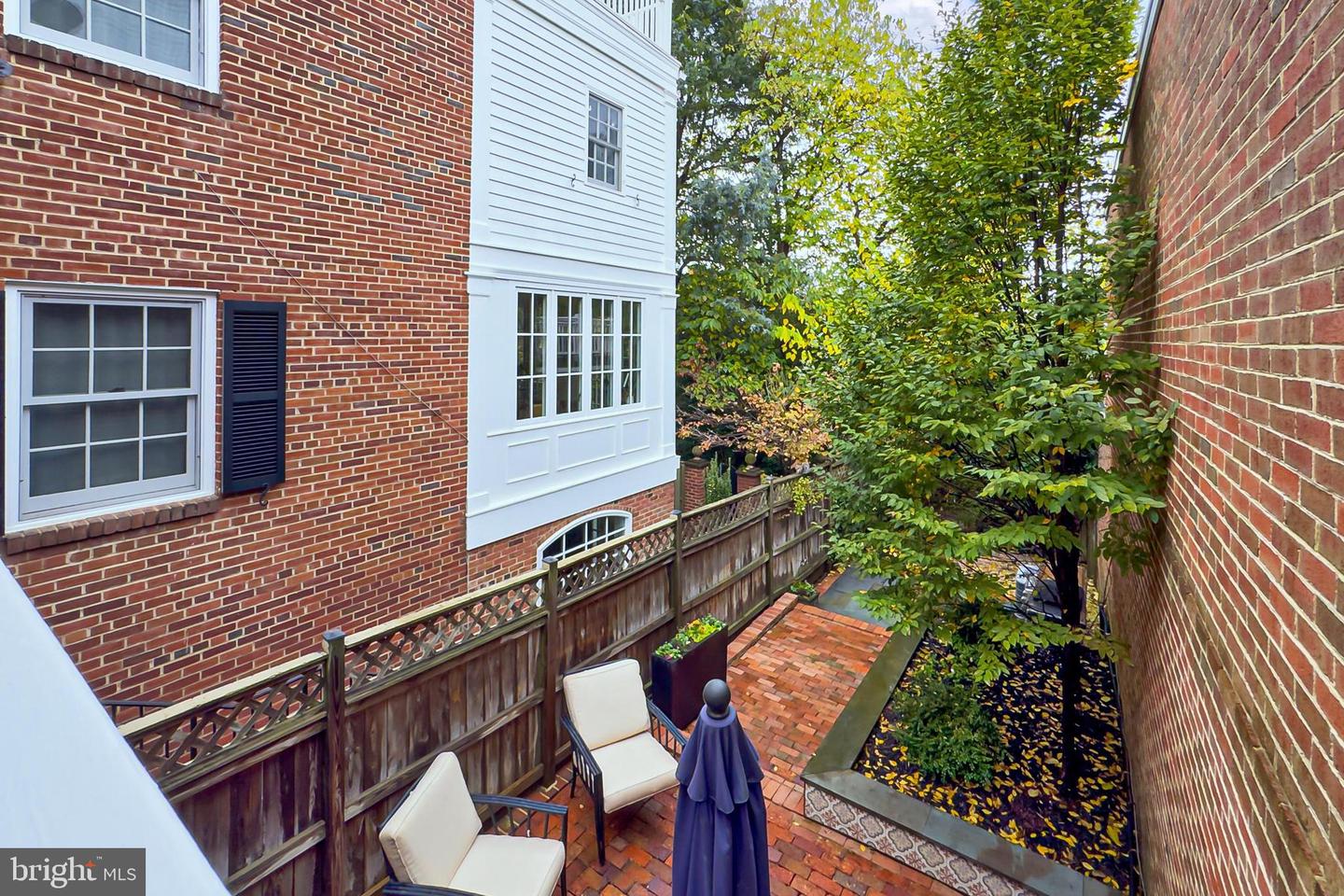 208 S LEE ST, ALEXANDRIA, Virginia 22314, 2 Bedrooms Bedrooms, ,1 BathroomBathrooms,Residential,For sale,208 S LEE ST,VAAX2051162 MLS # VAAX2051162