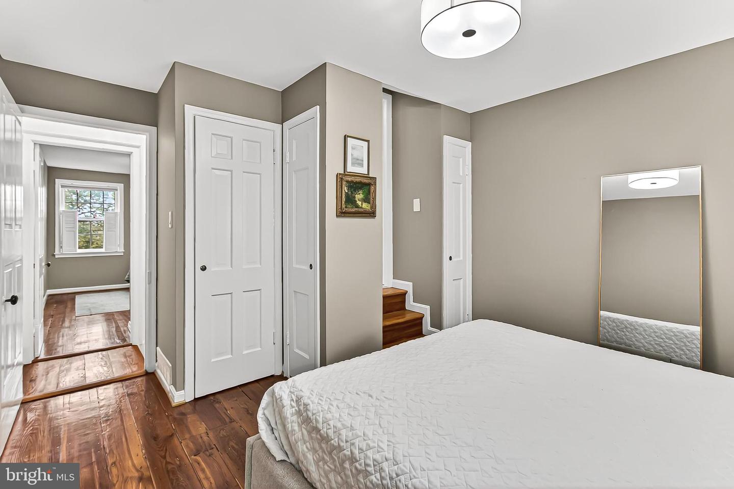 208 S LEE ST, ALEXANDRIA, Virginia 22314, 2 Bedrooms Bedrooms, ,1 BathroomBathrooms,Residential,For sale,208 S LEE ST,VAAX2051162 MLS # VAAX2051162