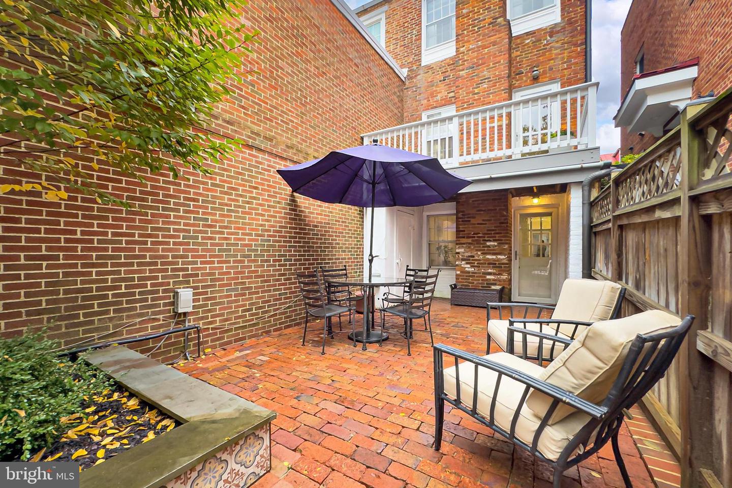 208 S LEE ST, ALEXANDRIA, Virginia 22314, 2 Bedrooms Bedrooms, ,1 BathroomBathrooms,Residential,For sale,208 S LEE ST,VAAX2051162 MLS # VAAX2051162