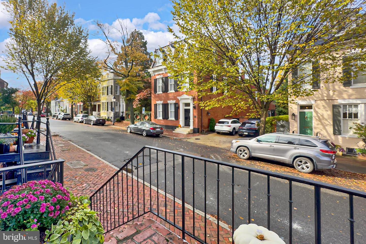 208 S LEE ST, ALEXANDRIA, Virginia 22314, 2 Bedrooms Bedrooms, ,1 BathroomBathrooms,Residential,For sale,208 S LEE ST,VAAX2051162 MLS # VAAX2051162