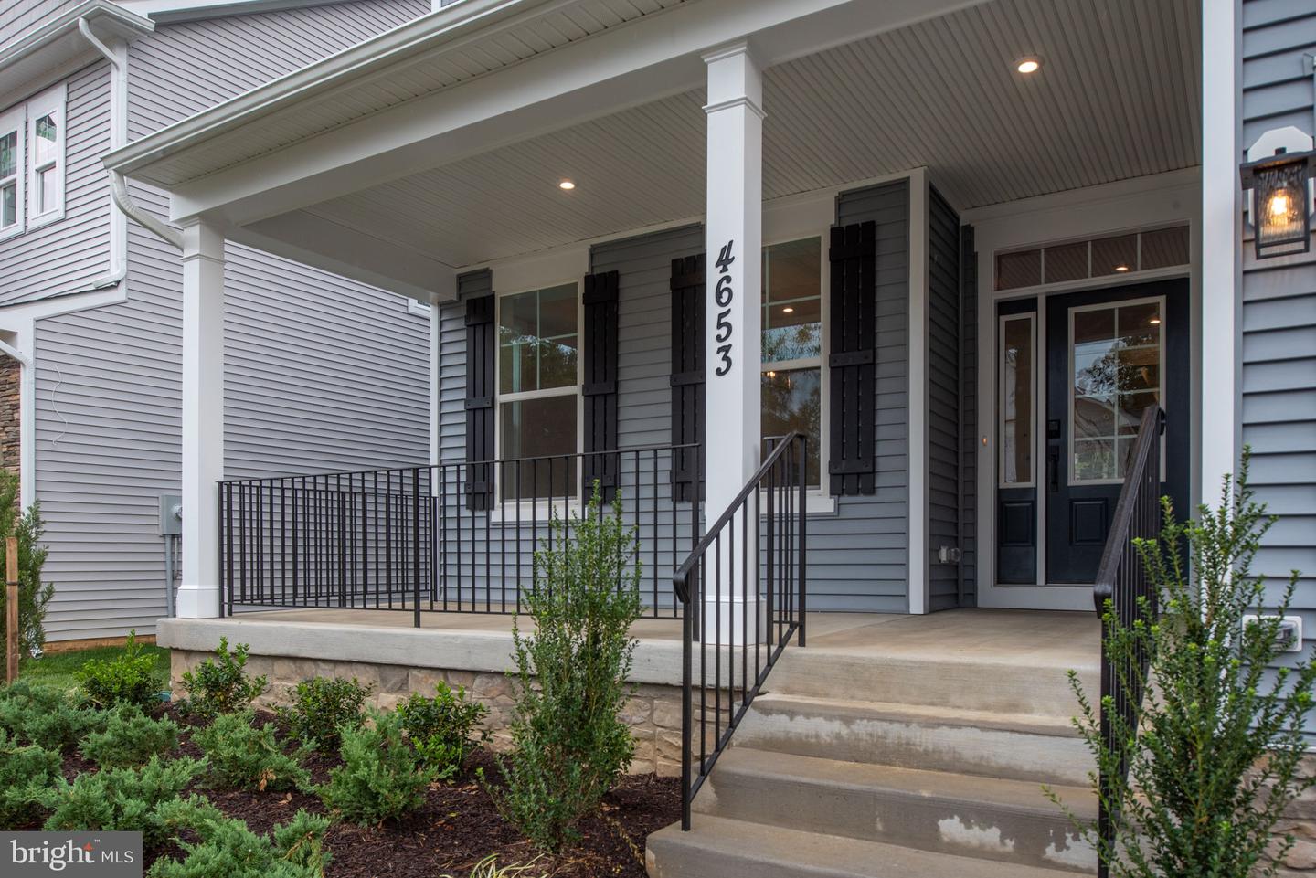 8761 SOUTHERN OAKS PL, LORTON, Virginia 22079, 6 Bedrooms Bedrooms, ,5 BathroomsBathrooms,Residential,For sale,8761 SOUTHERN OAKS PL,VAFX2276532 MLS # VAFX2276532 8761 SOUTHERN OAKS PL, LORTON, Virginia 22079, 6 Bedrooms Bedrooms, ,5 BathroomsBathrooms,Residential,For sale,8761 SOUTHERN OAKS PL,VAFX2276532 MLS # VAFX2276532