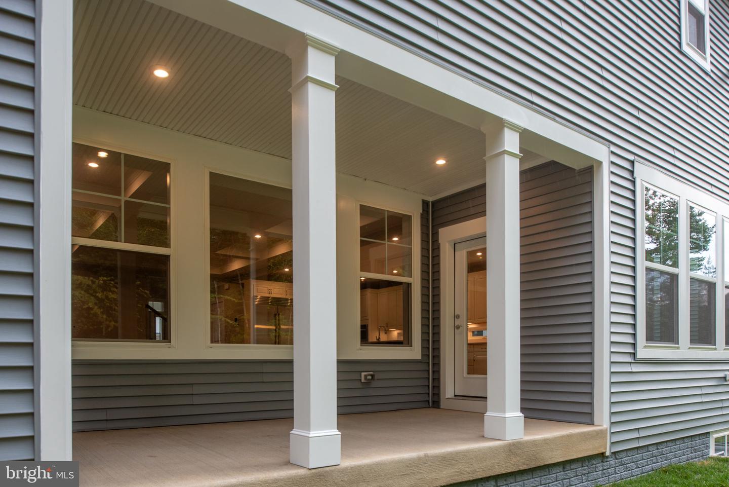 8761 SOUTHERN OAKS PL, LORTON, Virginia 22079, 6 Bedrooms Bedrooms, ,5 BathroomsBathrooms,Residential,For sale,8761 SOUTHERN OAKS PL,VAFX2276532 MLS # VAFX2276532 8761 SOUTHERN OAKS PL, LORTON, Virginia 22079, 6 Bedrooms Bedrooms, ,5 BathroomsBathrooms,Residential,For sale,8761 SOUTHERN OAKS PL,VAFX2276532 MLS # VAFX2276532