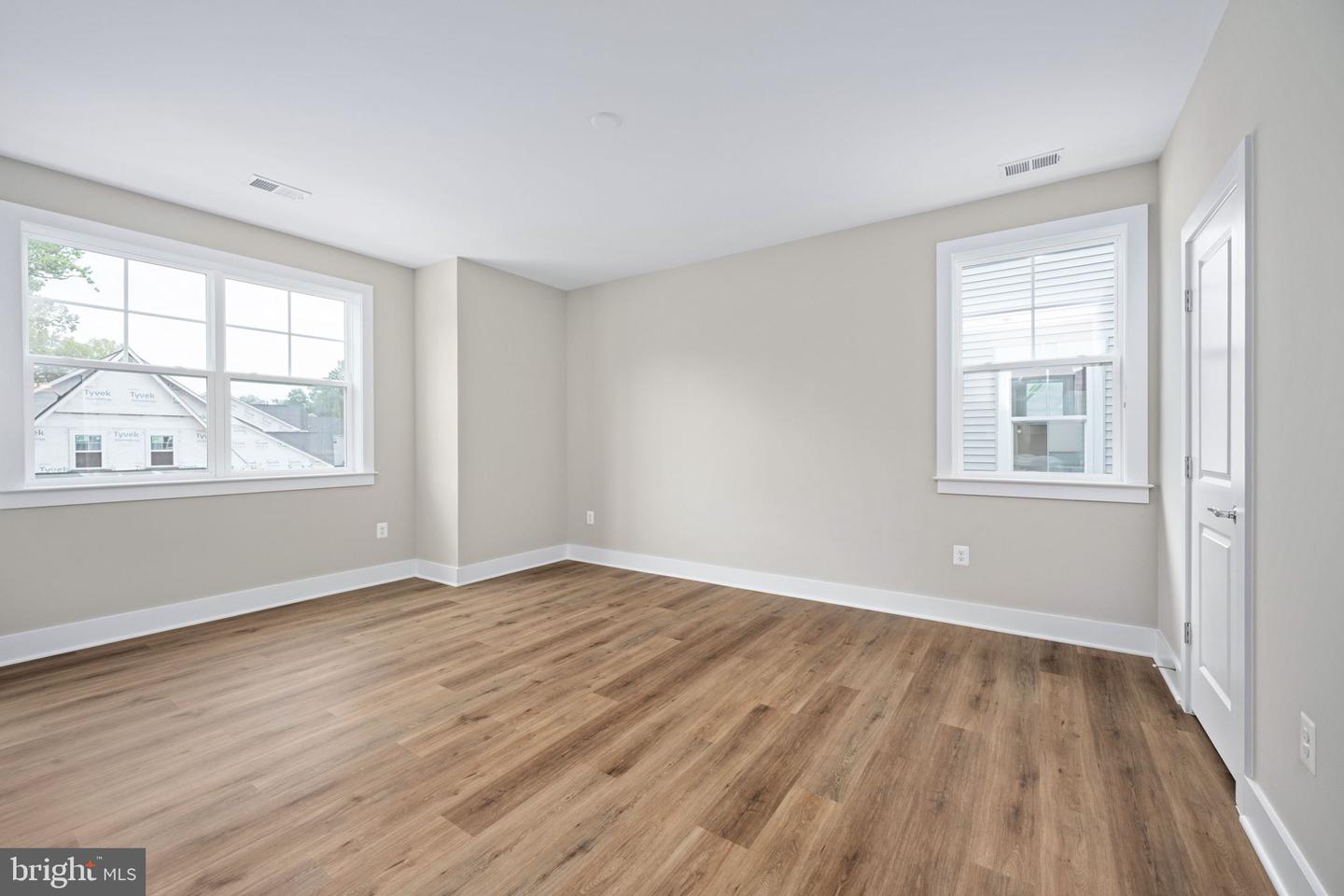 8761 SOUTHERN OAKS PL, LORTON, Virginia 22079, 6 Bedrooms Bedrooms, ,5 BathroomsBathrooms,Residential,For sale,8761 SOUTHERN OAKS PL,VAFX2276532 MLS # VAFX2276532 8761 SOUTHERN OAKS PL, LORTON, Virginia 22079, 6 Bedrooms Bedrooms, ,5 BathroomsBathrooms,Residential,For sale,8761 SOUTHERN OAKS PL,VAFX2276532 MLS # VAFX2276532