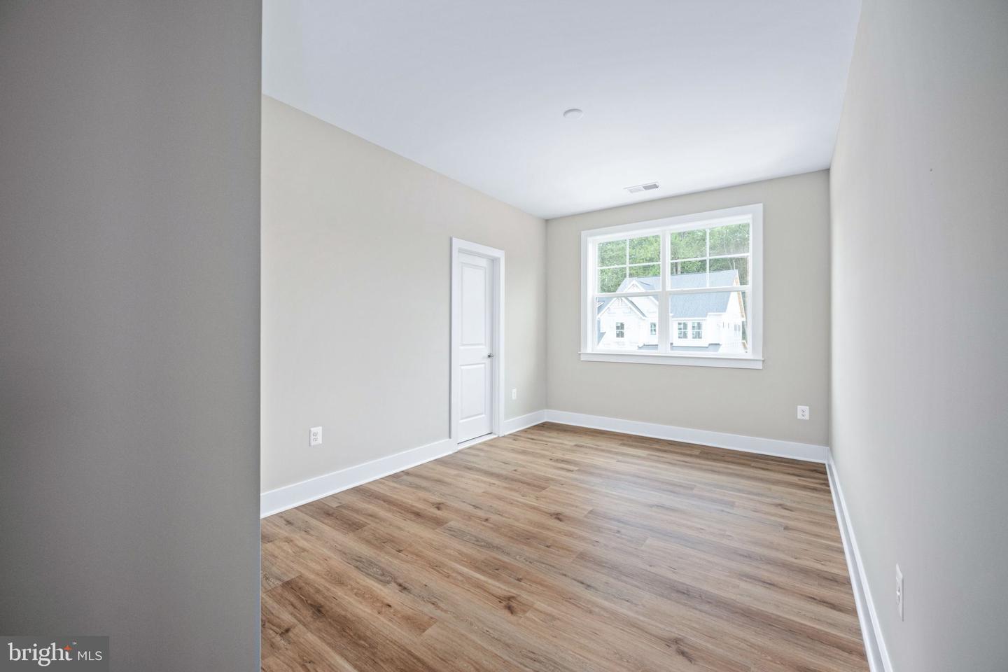 8761 SOUTHERN OAKS PL, LORTON, Virginia 22079, 6 Bedrooms Bedrooms, ,5 BathroomsBathrooms,Residential,For sale,8761 SOUTHERN OAKS PL,VAFX2276532 MLS # VAFX2276532 8761 SOUTHERN OAKS PL, LORTON, Virginia 22079, 6 Bedrooms Bedrooms, ,5 BathroomsBathrooms,Residential,For sale,8761 SOUTHERN OAKS PL,VAFX2276532 MLS # VAFX2276532