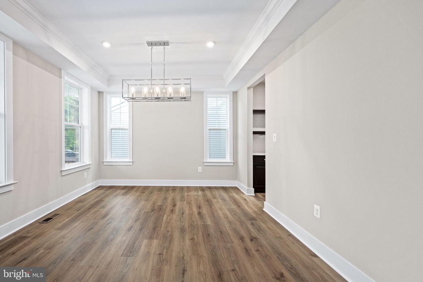 8761 SOUTHERN OAKS PL, LORTON, Virginia 22079, 6 Bedrooms Bedrooms, ,5 BathroomsBathrooms,Residential,For sale,8761 SOUTHERN OAKS PL,VAFX2276532 MLS # VAFX2276532 8761 SOUTHERN OAKS PL, LORTON, Virginia 22079, 6 Bedrooms Bedrooms, ,5 BathroomsBathrooms,Residential,For sale,8761 SOUTHERN OAKS PL,VAFX2276532 MLS # VAFX2276532