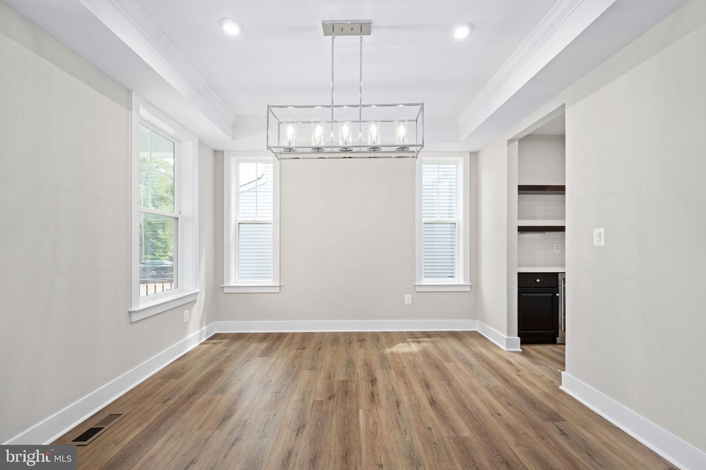 8761 SOUTHERN OAKS PL, LORTON, Virginia 22079, 6 Bedrooms Bedrooms, ,5 BathroomsBathrooms,Residential,For sale,8761 SOUTHERN OAKS PL,VAFX2276532 MLS # VAFX2276532 8761 SOUTHERN OAKS PL, LORTON, Virginia 22079, 6 Bedrooms Bedrooms, ,5 BathroomsBathrooms,Residential,For sale,8761 SOUTHERN OAKS PL,VAFX2276532 MLS # VAFX2276532