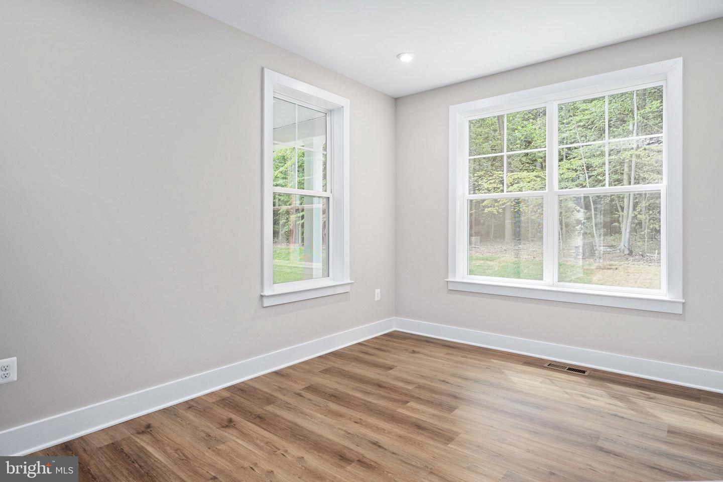 8761 SOUTHERN OAKS PL, LORTON, Virginia 22079, 6 Bedrooms Bedrooms, ,5 BathroomsBathrooms,Residential,For sale,8761 SOUTHERN OAKS PL,VAFX2276532 MLS # VAFX2276532 8761 SOUTHERN OAKS PL, LORTON, Virginia 22079, 6 Bedrooms Bedrooms, ,5 BathroomsBathrooms,Residential,For sale,8761 SOUTHERN OAKS PL,VAFX2276532 MLS # VAFX2276532