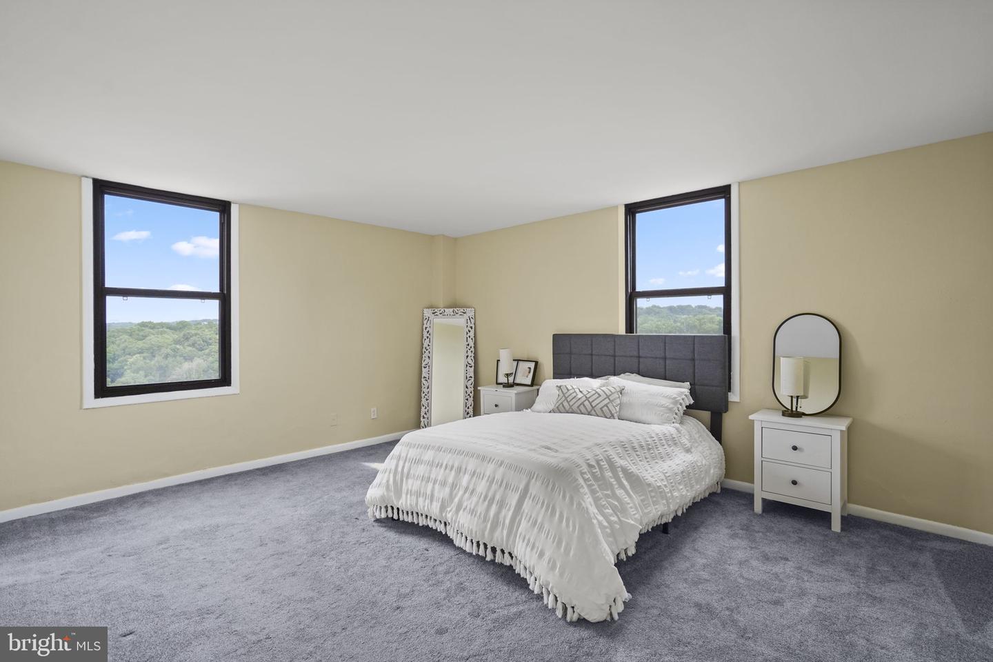 4600 DUKE ST #1231, ALEXANDRIA, Virginia 22304, 3 Bedrooms Bedrooms, ,2 BathroomsBathrooms,Residential,For sale,4600 DUKE ST #1231,VAAX2051474 MLS # VAAX2051474 4600 DUKE ST #1231, ALEXANDRIA, Virginia 22304, 3 Bedrooms Bedrooms, ,2 BathroomsBathrooms,Residential,For sale,4600 DUKE ST #1231,VAAX2051474 MLS # VAAX2051474