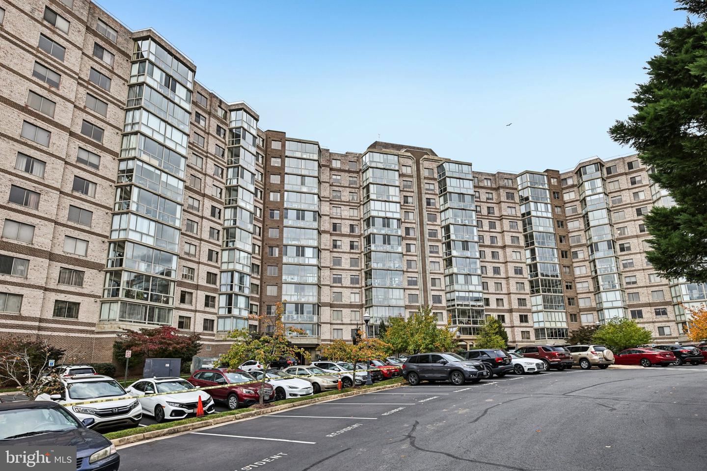 19375 CYPRESS RIDGE #708, LEESBURG, Virginia 20176, 2 Bedrooms Bedrooms, 10 Rooms Rooms,2 BathroomsBathrooms,Residential,For sale,19375 CYPRESS RIDGE #708,VALO2110470 MLS # VALO2110470 19375 CYPRESS RIDGE #708, LEESBURG, Virginia 20176, 2 Bedrooms Bedrooms, 10 Rooms Rooms,2 BathroomsBathrooms,Residential,For sale,19375 CYPRESS RIDGE #708,VALO2110470 MLS # VALO2110470