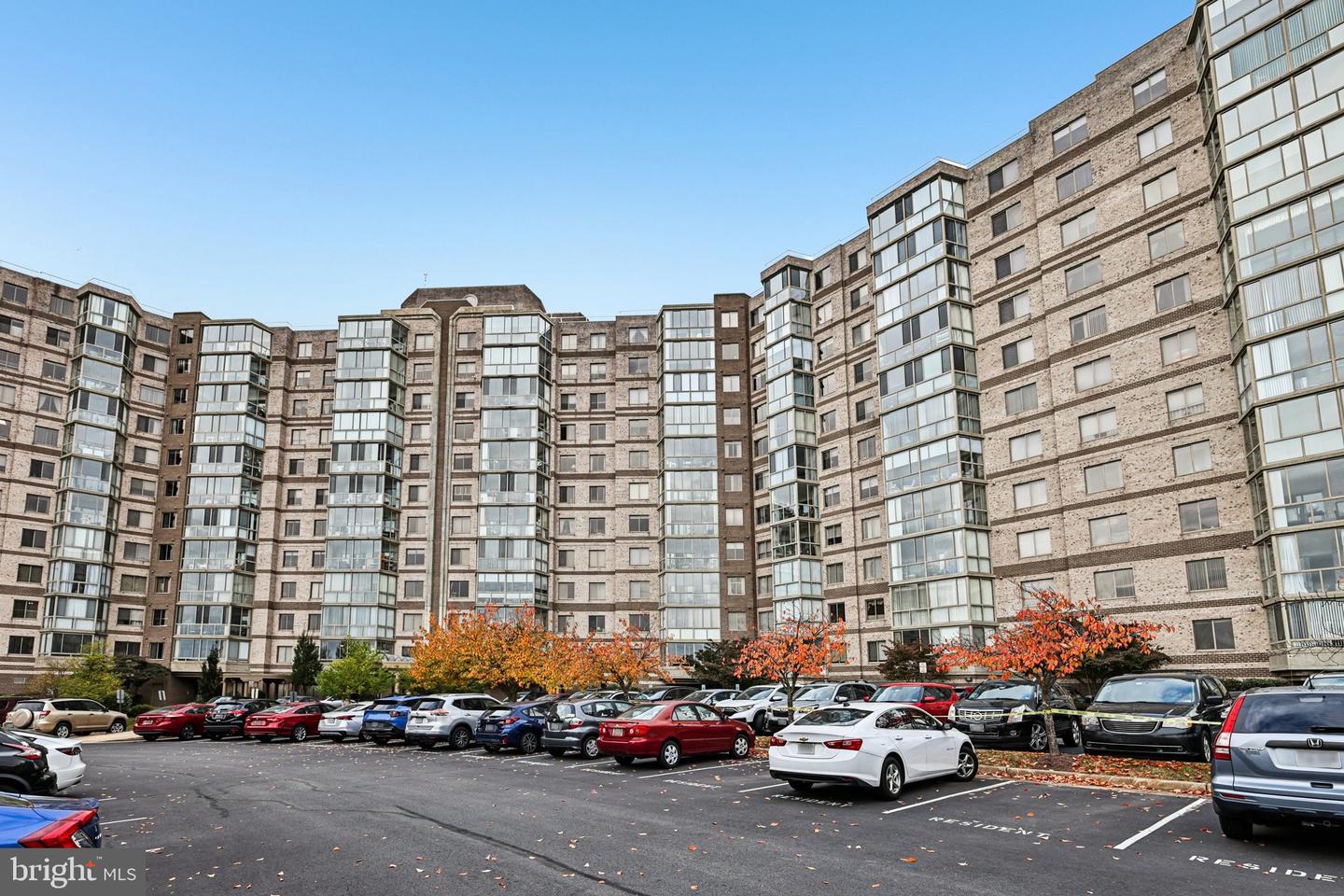 19375 CYPRESS RIDGE #708, LEESBURG, Virginia 20176, 2 Bedrooms Bedrooms, 10 Rooms Rooms,2 BathroomsBathrooms,Residential,For sale,19375 CYPRESS RIDGE #708,VALO2110470 MLS # VALO2110470 19375 CYPRESS RIDGE #708, LEESBURG, Virginia 20176, 2 Bedrooms Bedrooms, 10 Rooms Rooms,2 BathroomsBathrooms,Residential,For sale,19375 CYPRESS RIDGE #708,VALO2110470 MLS # VALO2110470