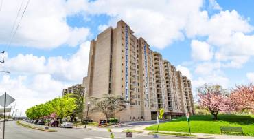 4500 S FOUR MILE RUN DR #732, ARLINGTON, Virginia 22204, 2 Bedrooms Bedrooms, ,2 BathroomsBathrooms,Residential,For sale,4500 S FOUR MILE RUN DR #732,VAAR2065682 MLS # VAAR2065682