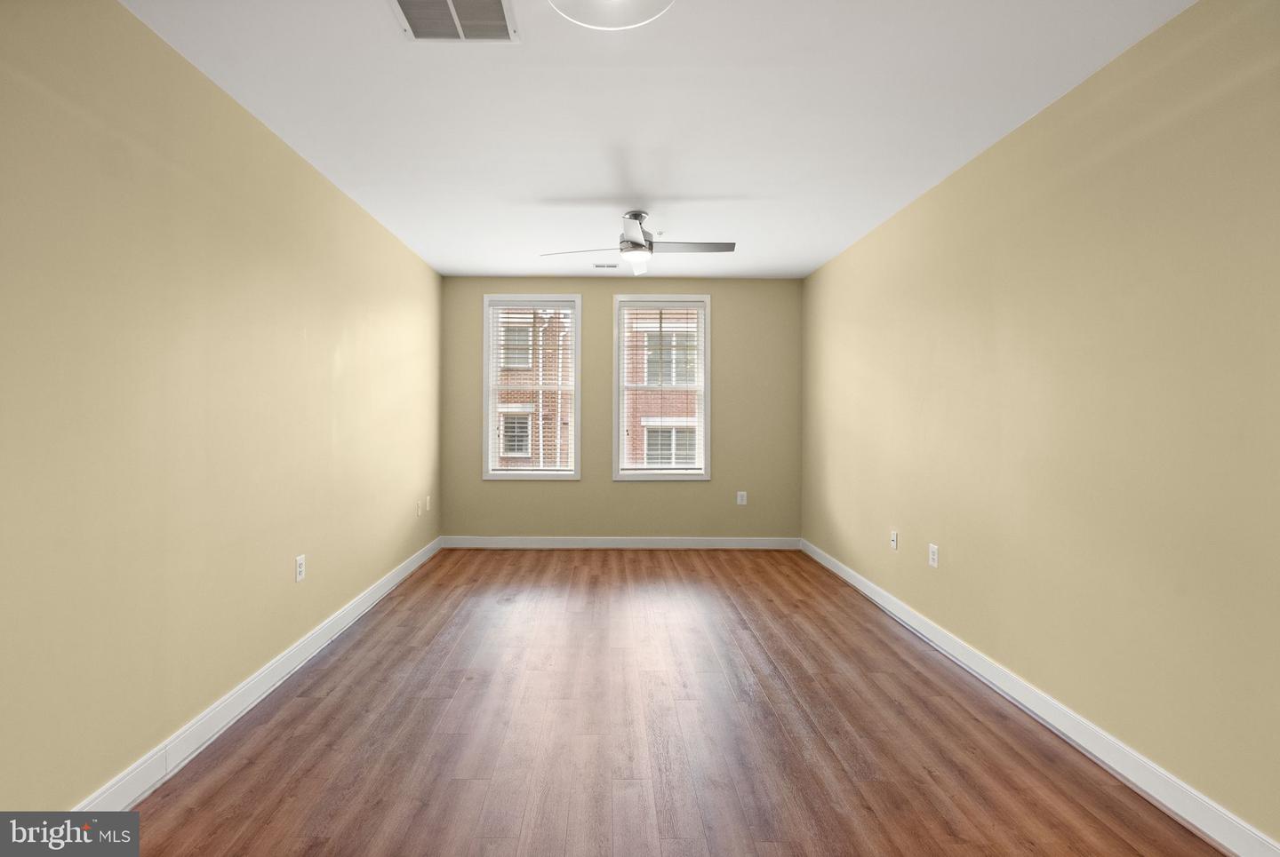 181 E REED AVE #206, ALEXANDRIA, Virginia 22305, 1 Bedroom Bedrooms, ,1 BathroomBathrooms,Residential,For sale,181 E REED AVE #206,VAAX2051482 MLS # VAAX2051482 181 E REED AVE #206, ALEXANDRIA, Virginia 22305, 1 Bedroom Bedrooms, ,1 BathroomBathrooms,Residential,For sale,181 E REED AVE #206,VAAX2051482 MLS # VAAX2051482