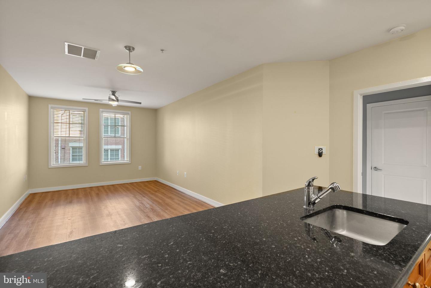 181 E REED AVE #206, ALEXANDRIA, Virginia 22305, 1 Bedroom Bedrooms, ,1 BathroomBathrooms,Residential,For sale,181 E REED AVE #206,VAAX2051482 MLS # VAAX2051482 181 E REED AVE #206, ALEXANDRIA, Virginia 22305, 1 Bedroom Bedrooms, ,1 BathroomBathrooms,Residential,For sale,181 E REED AVE #206,VAAX2051482 MLS # VAAX2051482