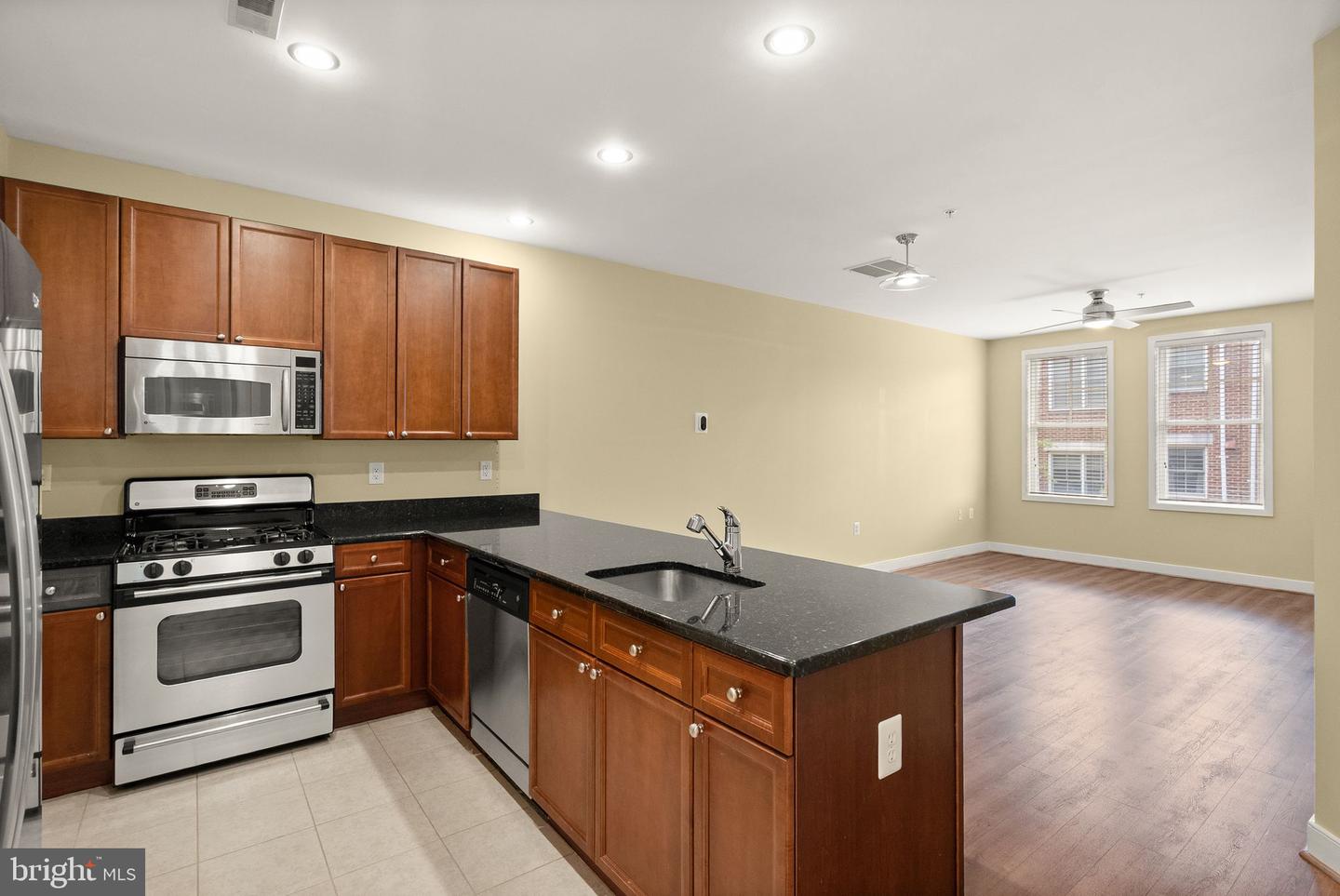 181 E REED AVE #206, ALEXANDRIA, Virginia 22305, 1 Bedroom Bedrooms, ,1 BathroomBathrooms,Residential,For sale,181 E REED AVE #206,VAAX2051482 MLS # VAAX2051482 181 E REED AVE #206, ALEXANDRIA, Virginia 22305, 1 Bedroom Bedrooms, ,1 BathroomBathrooms,Residential,For sale,181 E REED AVE #206,VAAX2051482 MLS # VAAX2051482