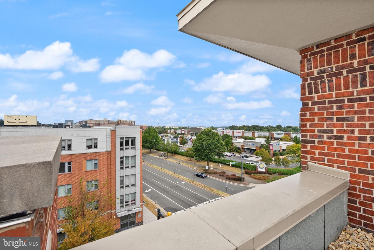 181 E REED AVE #206, ALEXANDRIA, Virginia 22305, 1 Bedroom Bedrooms, ,1 BathroomBathrooms,Residential,For sale,181 E REED AVE #206,VAAX2051482 MLS # VAAX2051482 181 E REED AVE #206, ALEXANDRIA, Virginia 22305, 1 Bedroom Bedrooms, ,1 BathroomBathrooms,Residential,For sale,181 E REED AVE #206,VAAX2051482 MLS # VAAX2051482