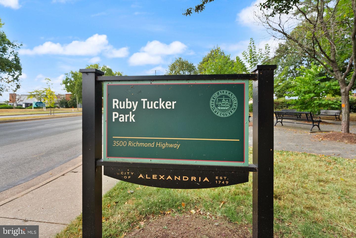 181 E REED AVE #206, ALEXANDRIA, Virginia 22305, 1 Bedroom Bedrooms, ,1 BathroomBathrooms,Residential,For sale,181 E REED AVE #206,VAAX2051482 MLS # VAAX2051482 181 E REED AVE #206, ALEXANDRIA, Virginia 22305, 1 Bedroom Bedrooms, ,1 BathroomBathrooms,Residential,For sale,181 E REED AVE #206,VAAX2051482 MLS # VAAX2051482