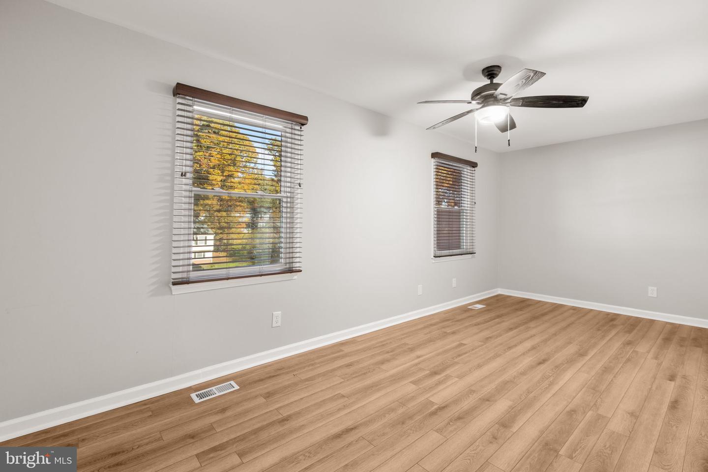 10403 DANIELS CT, SPOTSYLVANIA, Virginia 22553, 3 Bedrooms Bedrooms, 11 Rooms Rooms,3 BathroomsBathrooms,Residential,For sale,10403 DANIELS CT,VASP2037420 MLS # VASP2037420 10403 DANIELS CT, SPOTSYLVANIA, Virginia 22553, 3 Bedrooms Bedrooms, 11 Rooms Rooms,3 BathroomsBathrooms,Residential,For sale,10403 DANIELS CT,VASP2037420 MLS # VASP2037420