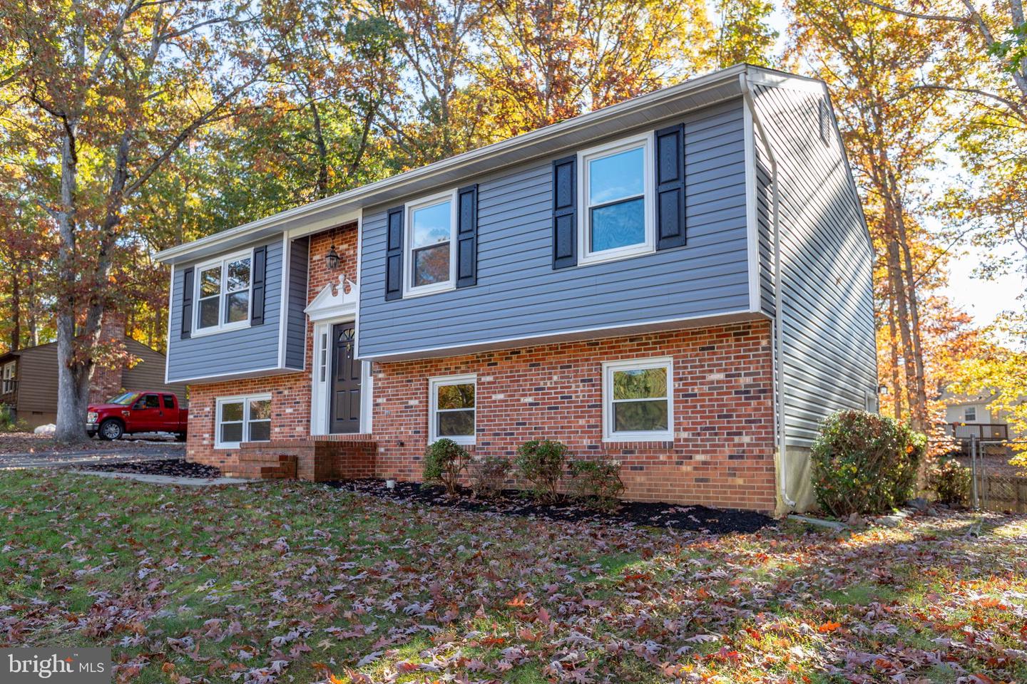 10403 DANIELS CT, SPOTSYLVANIA, Virginia 22553, 3 Bedrooms Bedrooms, 11 Rooms Rooms,3 BathroomsBathrooms,Residential,For sale,10403 DANIELS CT,VASP2037420 MLS # VASP2037420 10403 DANIELS CT, SPOTSYLVANIA, Virginia 22553, 3 Bedrooms Bedrooms, 11 Rooms Rooms,3 BathroomsBathrooms,Residential,For sale,10403 DANIELS CT,VASP2037420 MLS # VASP2037420