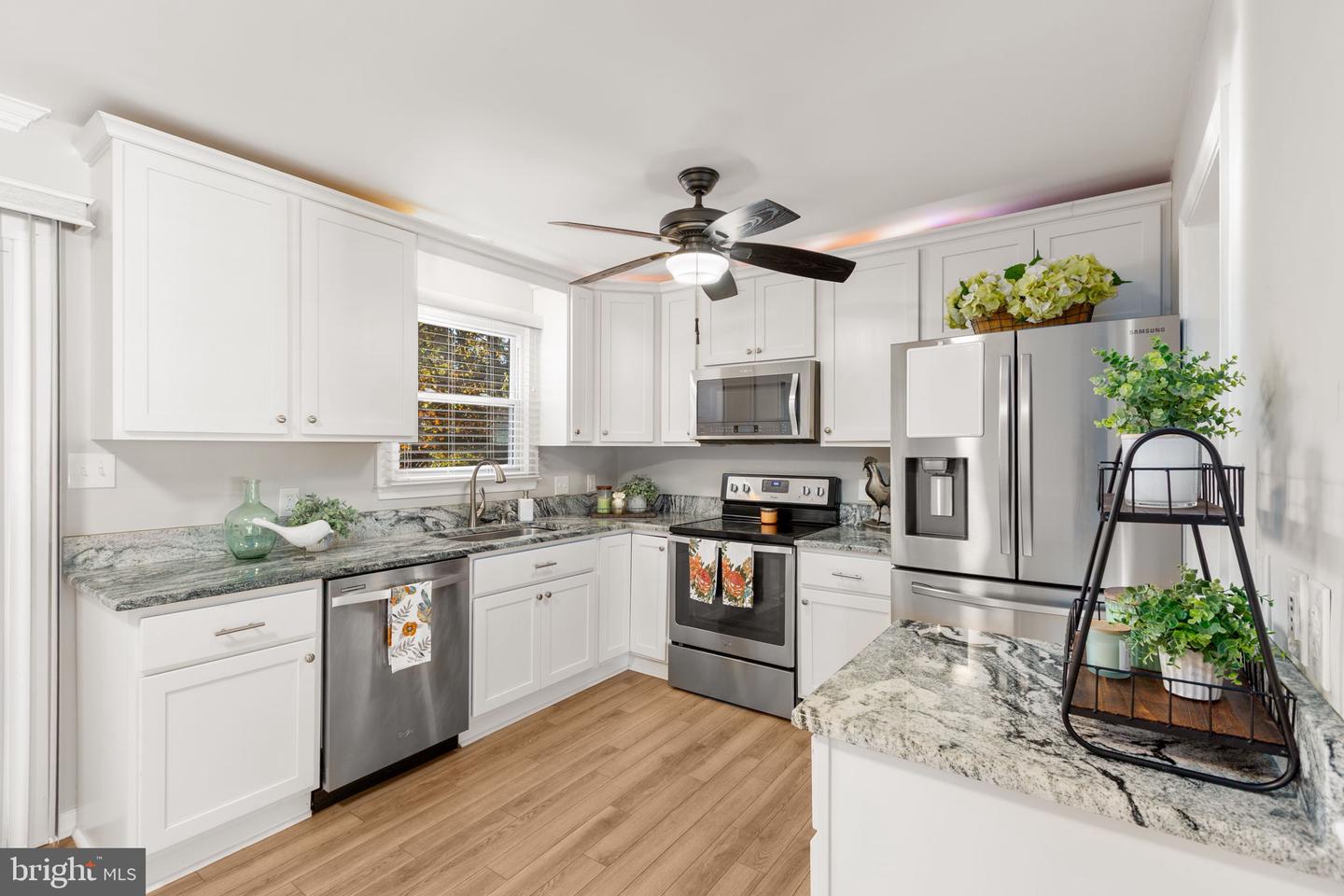 10403 DANIELS CT, SPOTSYLVANIA, Virginia 22553, 3 Bedrooms Bedrooms, 11 Rooms Rooms,3 BathroomsBathrooms,Residential,For sale,10403 DANIELS CT,VASP2037420 MLS # VASP2037420 10403 DANIELS CT, SPOTSYLVANIA, Virginia 22553, 3 Bedrooms Bedrooms, 11 Rooms Rooms,3 BathroomsBathrooms,Residential,For sale,10403 DANIELS CT,VASP2037420 MLS # VASP2037420