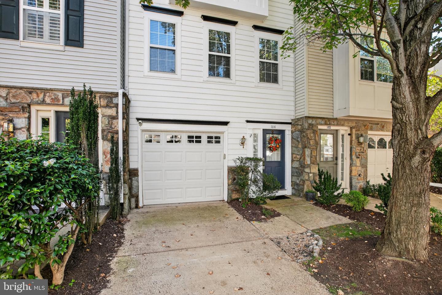 104 CAHILL DR, ALEXANDRIA, Virginia 22304, 3 Bedrooms Bedrooms, ,3 BathroomsBathrooms,Residential,For sale,104 CAHILL DR,VAAX2051488 MLS # VAAX2051488 104 CAHILL DR, ALEXANDRIA, Virginia 22304, 3 Bedrooms Bedrooms, ,3 BathroomsBathrooms,Residential,For sale,104 CAHILL DR,VAAX2051488 MLS # VAAX2051488