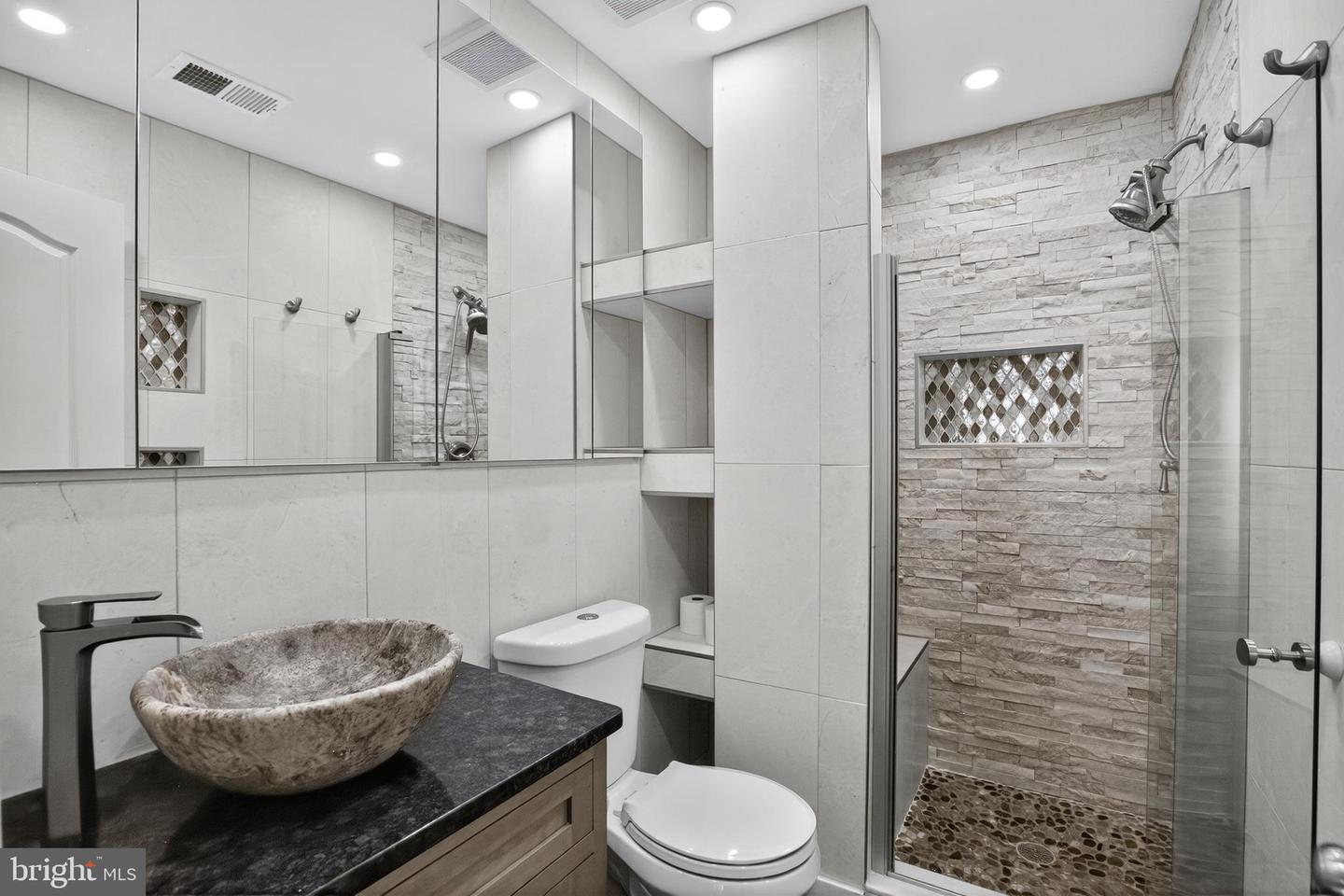 104 CAHILL DR, ALEXANDRIA, Virginia 22304, 3 Bedrooms Bedrooms, ,3 BathroomsBathrooms,Residential,For sale,104 CAHILL DR,VAAX2051488 MLS # VAAX2051488 104 CAHILL DR, ALEXANDRIA, Virginia 22304, 3 Bedrooms Bedrooms, ,3 BathroomsBathrooms,Residential,For sale,104 CAHILL DR,VAAX2051488 MLS # VAAX2051488