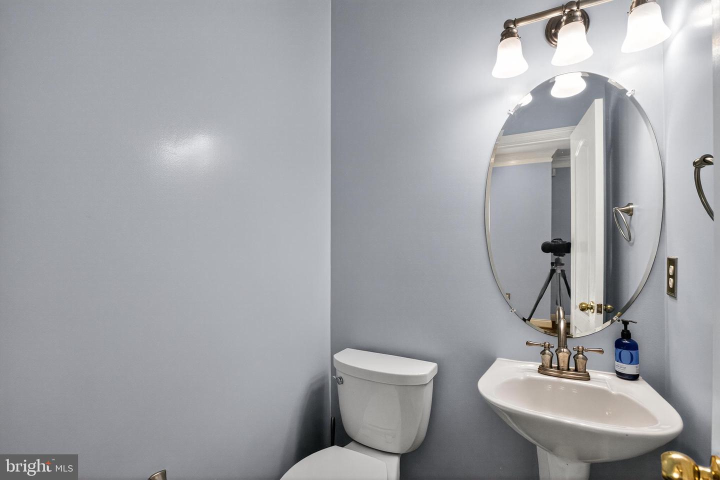 104 CAHILL DR, ALEXANDRIA, Virginia 22304, 3 Bedrooms Bedrooms, ,3 BathroomsBathrooms,Residential,For sale,104 CAHILL DR,VAAX2051488 MLS # VAAX2051488 104 CAHILL DR, ALEXANDRIA, Virginia 22304, 3 Bedrooms Bedrooms, ,3 BathroomsBathrooms,Residential,For sale,104 CAHILL DR,VAAX2051488 MLS # VAAX2051488