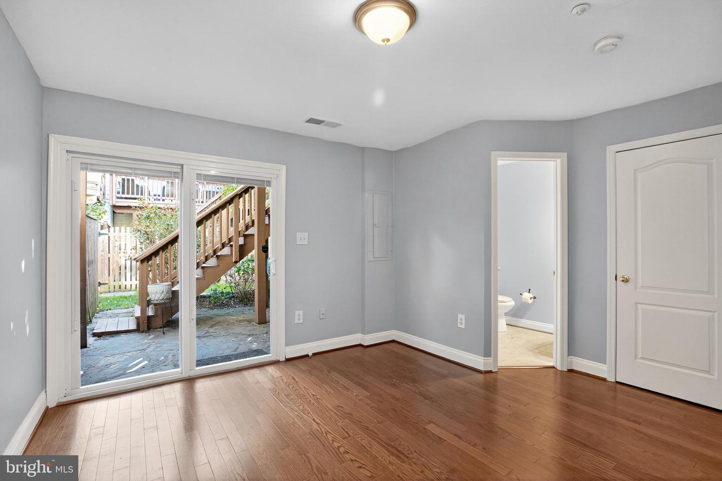 104 CAHILL DR, ALEXANDRIA, Virginia 22304, 3 Bedrooms Bedrooms, ,3 BathroomsBathrooms,Residential,For sale,104 CAHILL DR,VAAX2051488 MLS # VAAX2051488 104 CAHILL DR, ALEXANDRIA, Virginia 22304, 3 Bedrooms Bedrooms, ,3 BathroomsBathrooms,Residential,For sale,104 CAHILL DR,VAAX2051488 MLS # VAAX2051488