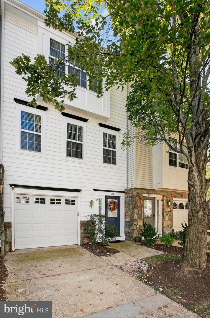 104 CAHILL DR, ALEXANDRIA, Virginia 22304, 3 Bedrooms Bedrooms, ,3 BathroomsBathrooms,Residential,For sale,104 CAHILL DR,VAAX2051488 MLS # VAAX2051488 104 CAHILL DR, ALEXANDRIA, Virginia 22304, 3 Bedrooms Bedrooms, ,3 BathroomsBathrooms,Residential,For sale,104 CAHILL DR,VAAX2051488 MLS # VAAX2051488