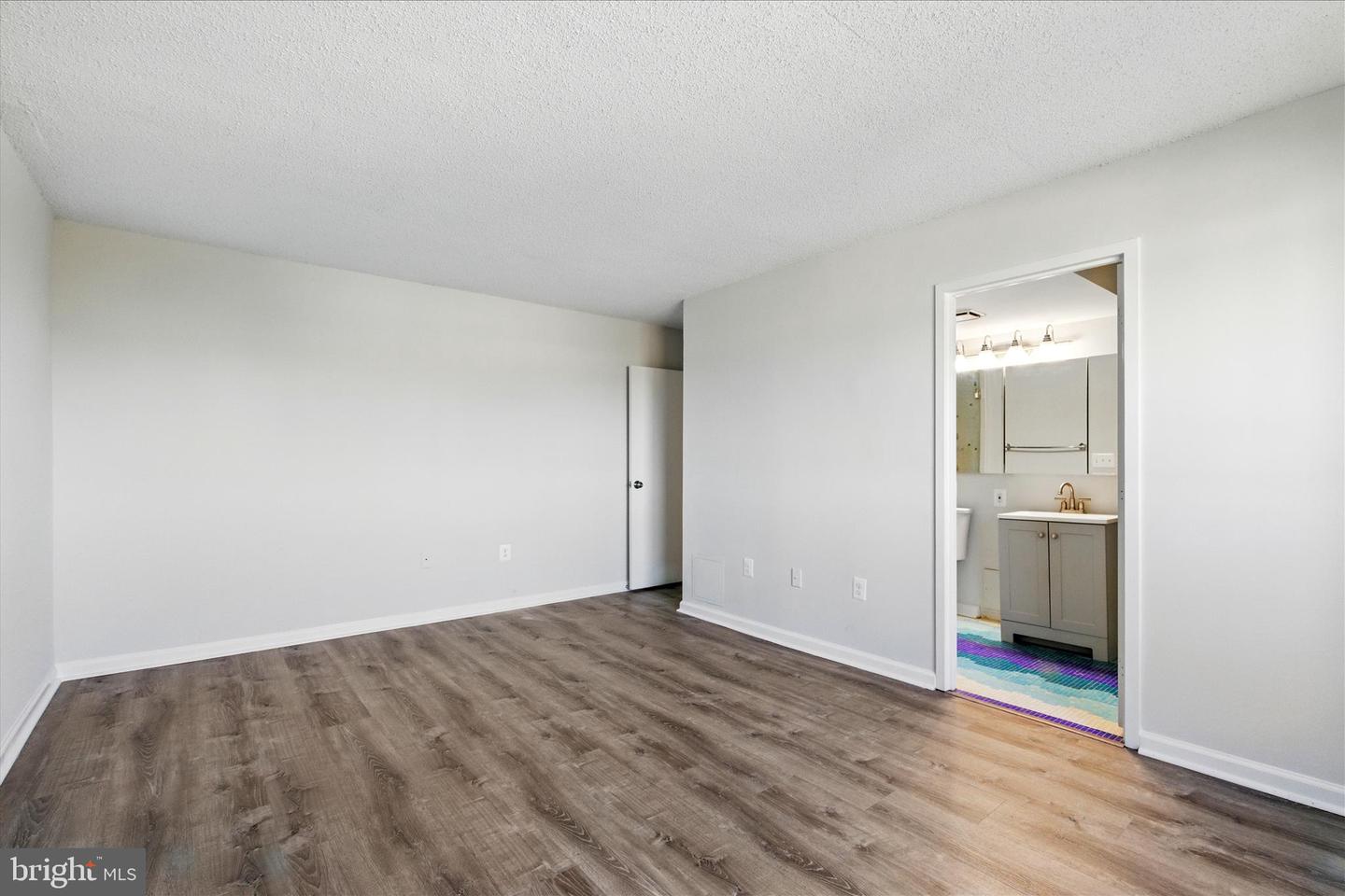 1225 MARTHA CUSTIS DR #919, ALEXANDRIA, Virginia 22302, 3 Bedrooms Bedrooms, ,2 BathroomsBathrooms,Residential,For sale,1225 MARTHA CUSTIS DR #919,VAAX2051490 MLS # VAAX2051490 1225 MARTHA CUSTIS DR #919, ALEXANDRIA, Virginia 22302, 3 Bedrooms Bedrooms, ,2 BathroomsBathrooms,Residential,For sale,1225 MARTHA CUSTIS DR #919,VAAX2051490 MLS # VAAX2051490